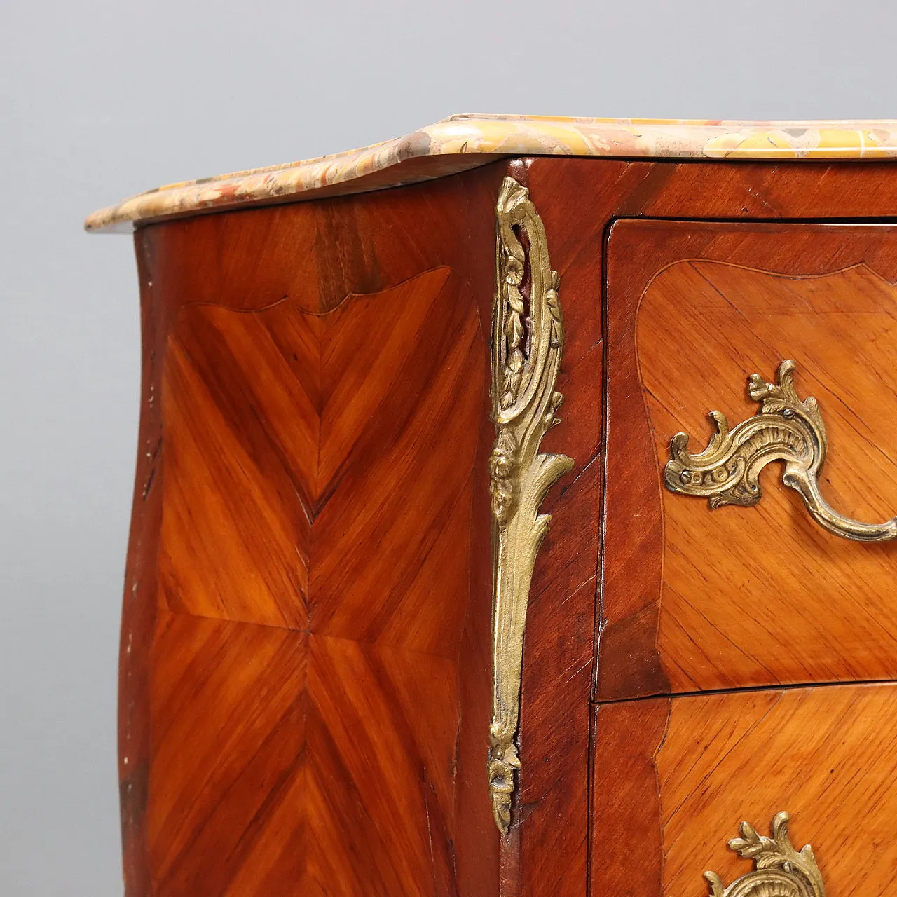 Small chest of drawers in Baroque style, 20th century 5