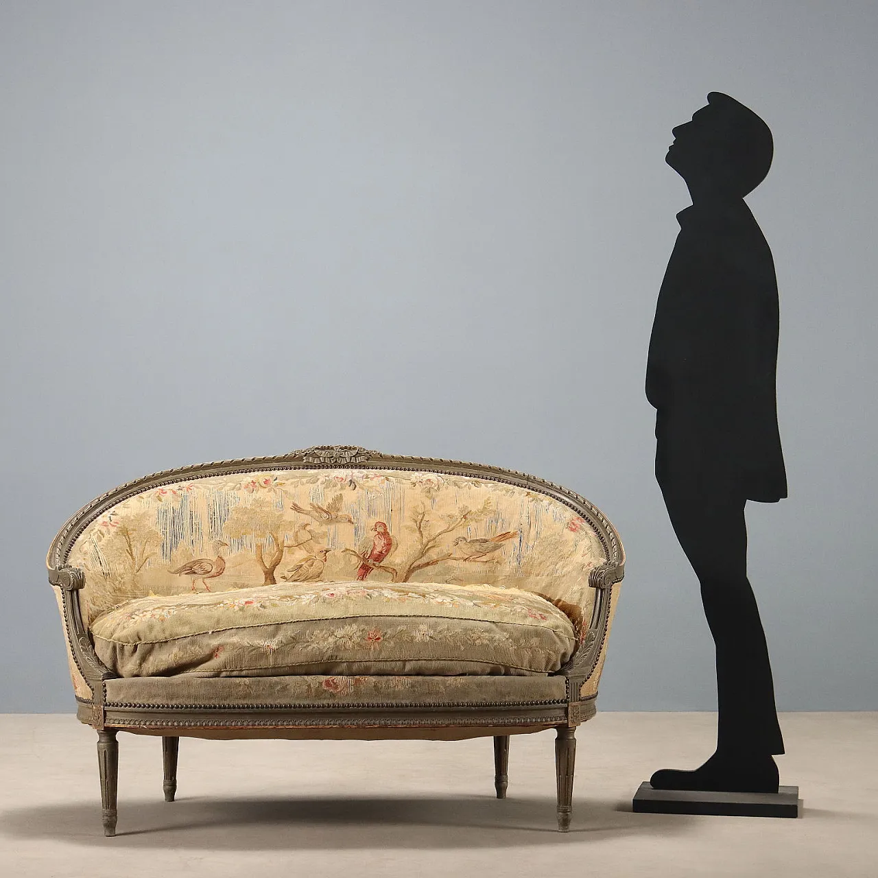 Neoclassical style sofa, 19th century 3