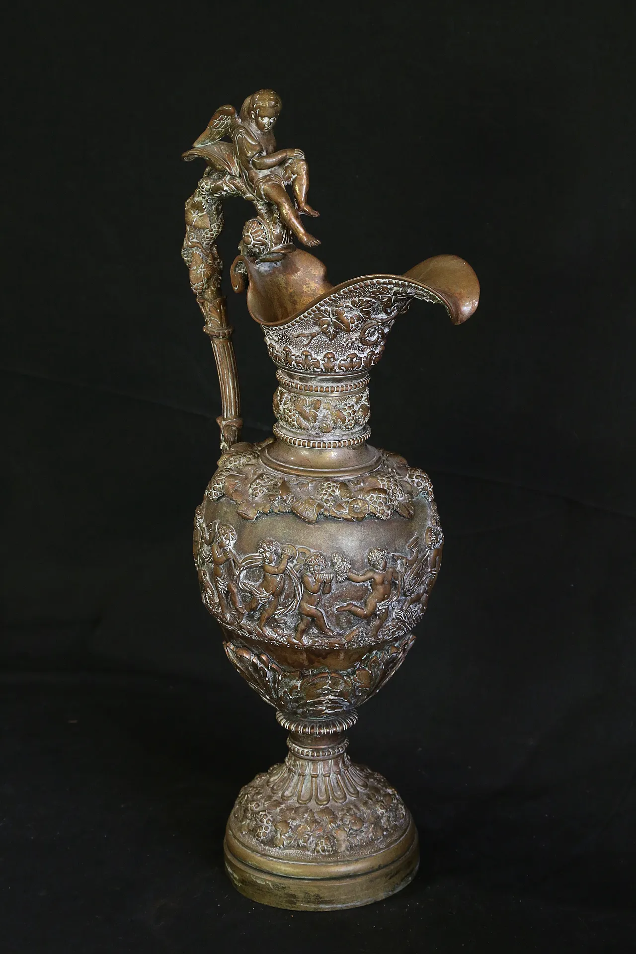 Bronze jug Napoleone III golden, 19th century 17
