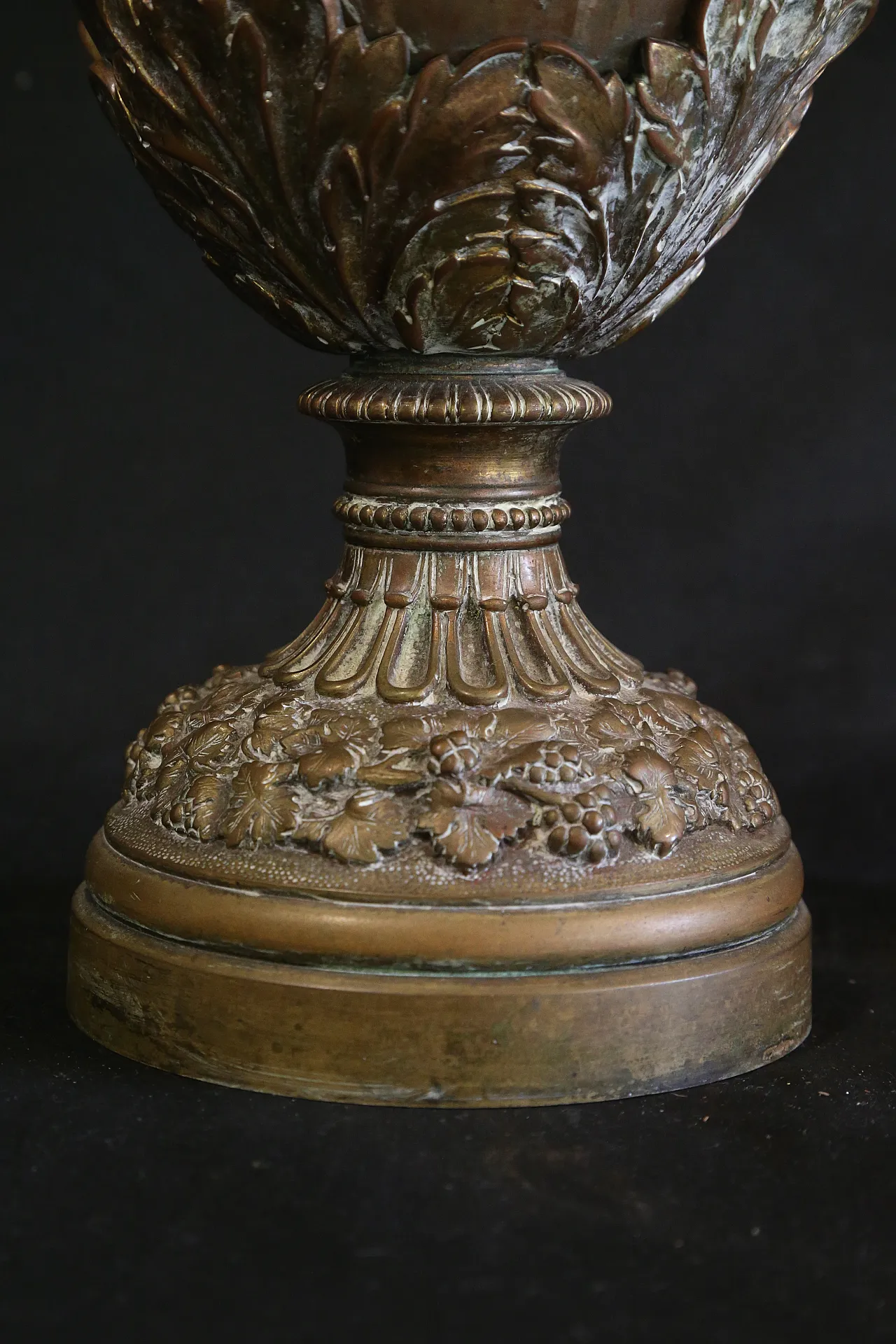 Bronze jug Napoleone III golden, 19th century 22