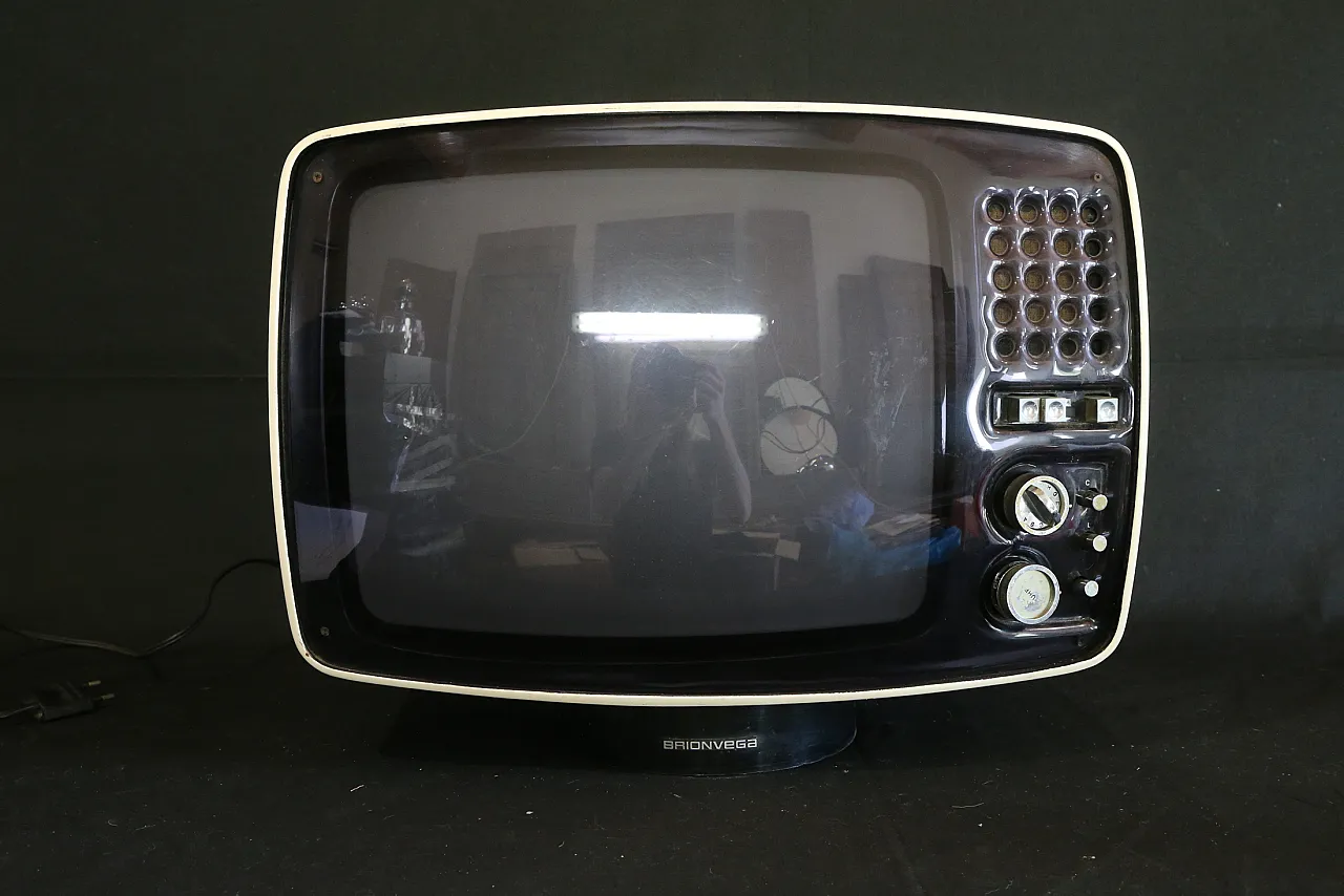 TV brionvega volans 17 U Mario Bellini 1969 funzionante perfetta spazio 3