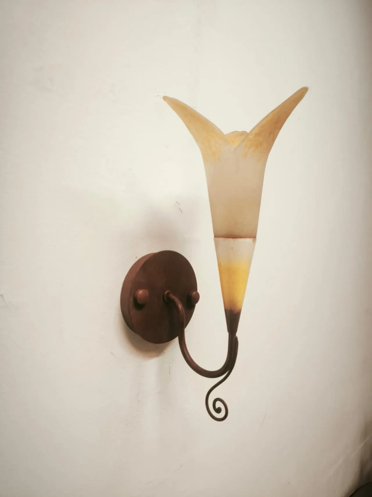 Floral applique with Murano glass, 1980s 1