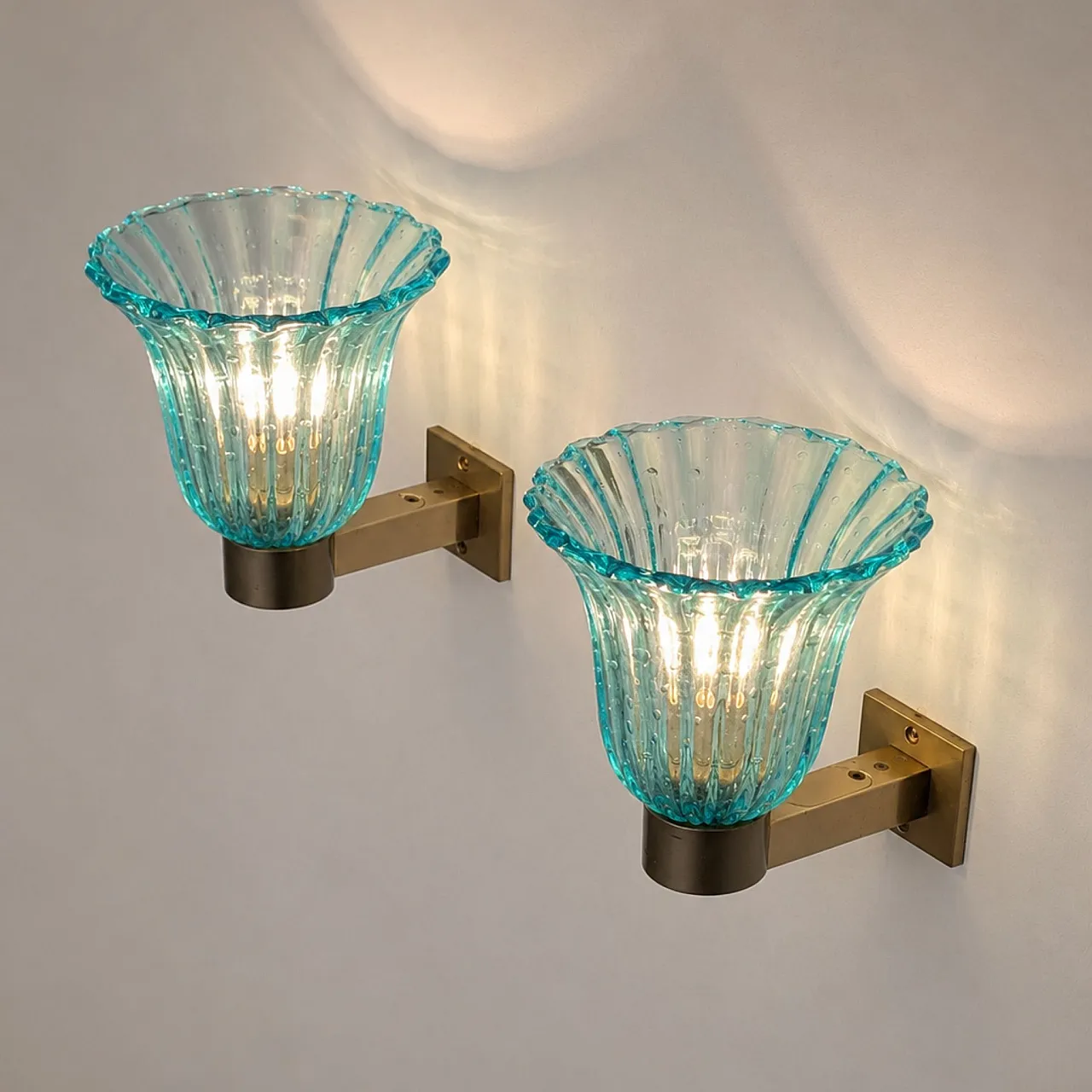Appliques in vetro di Murano blu attribuite Barovier & Toso, anni '50 2
