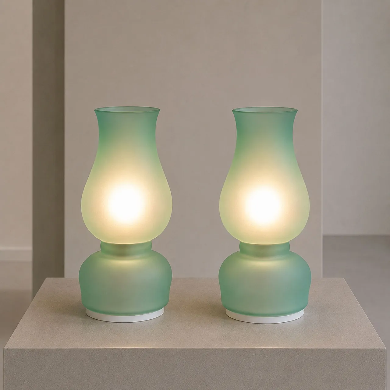 Coppia di lampade Aureliano Toso in vetro di Murano verde, fine 70s 2