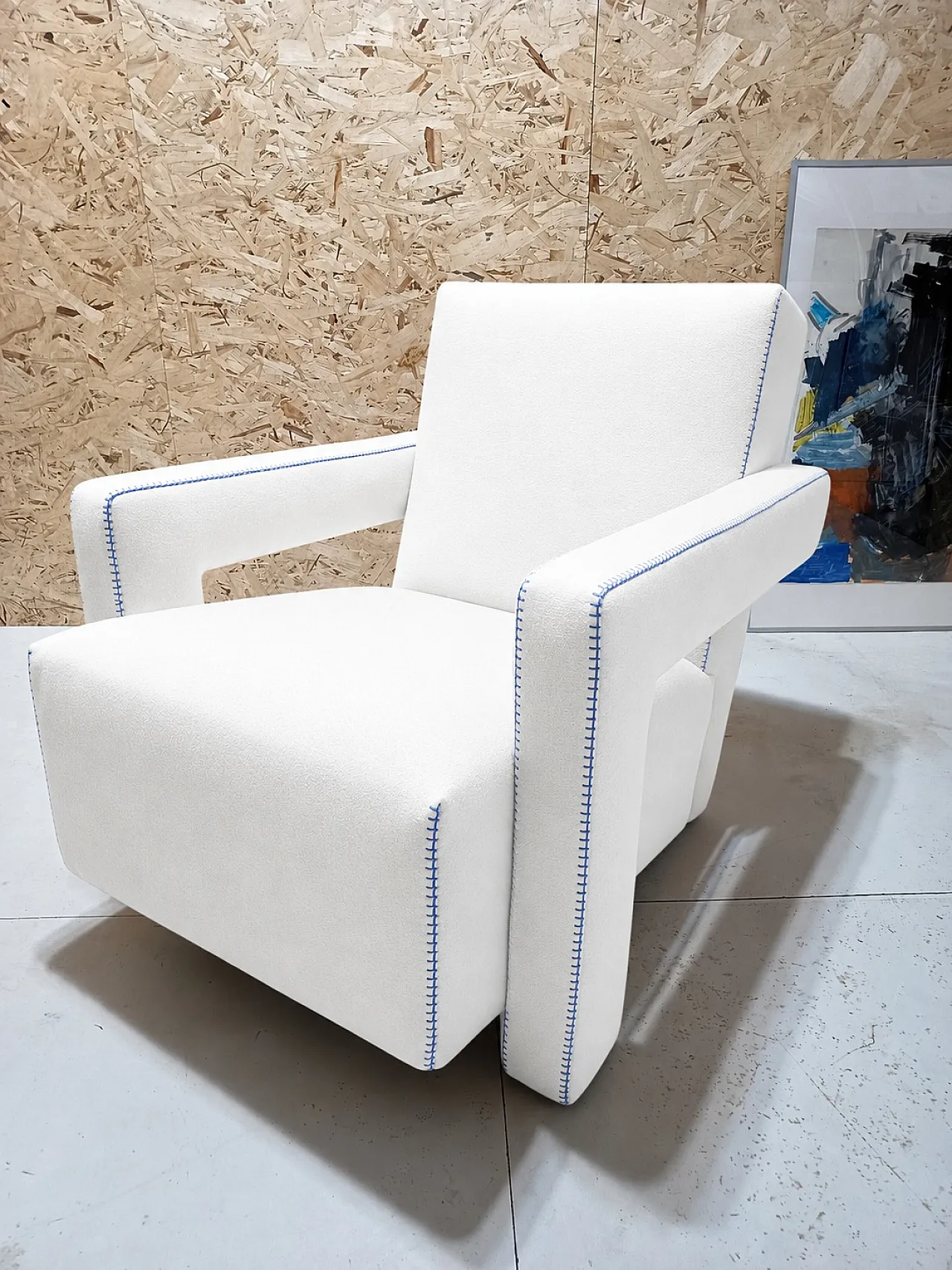 Poltrona Utrecht di Cassina in Lana Kvdrat bianca & cuciture blu, 2000 2