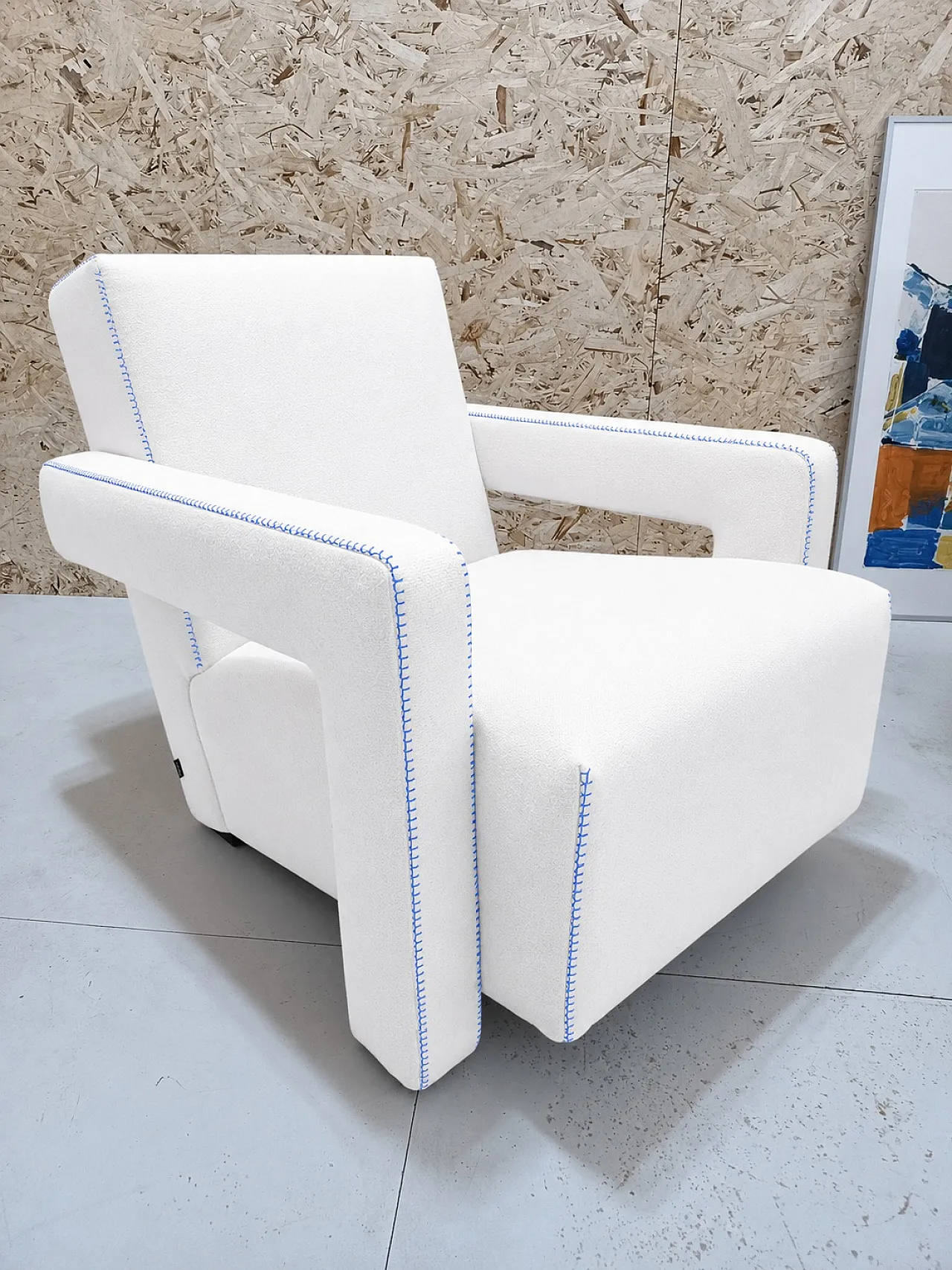Poltrona Utrecht di Cassina in Lana Kvdrat bianca & cuciture blu, 2000 12