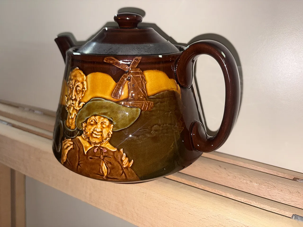 teiera in ceramica Royal Doulton Kingsware England 3