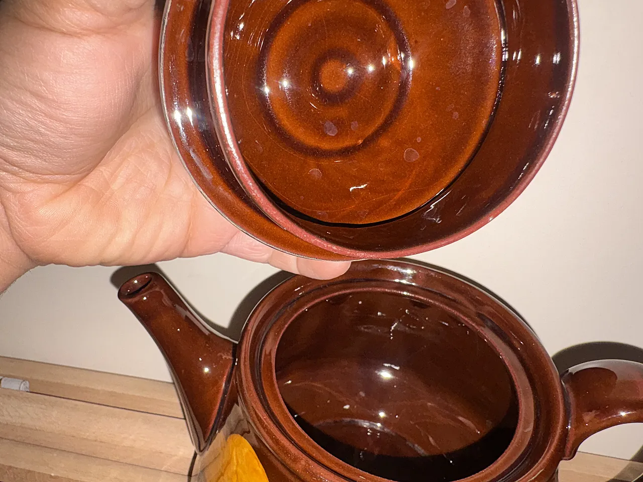 teiera in ceramica Royal Doulton Kingsware England 5