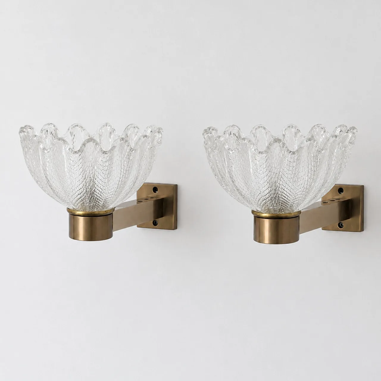 Appliques in brass and Murano glass attributed to Barovier & Toso, 50s 4