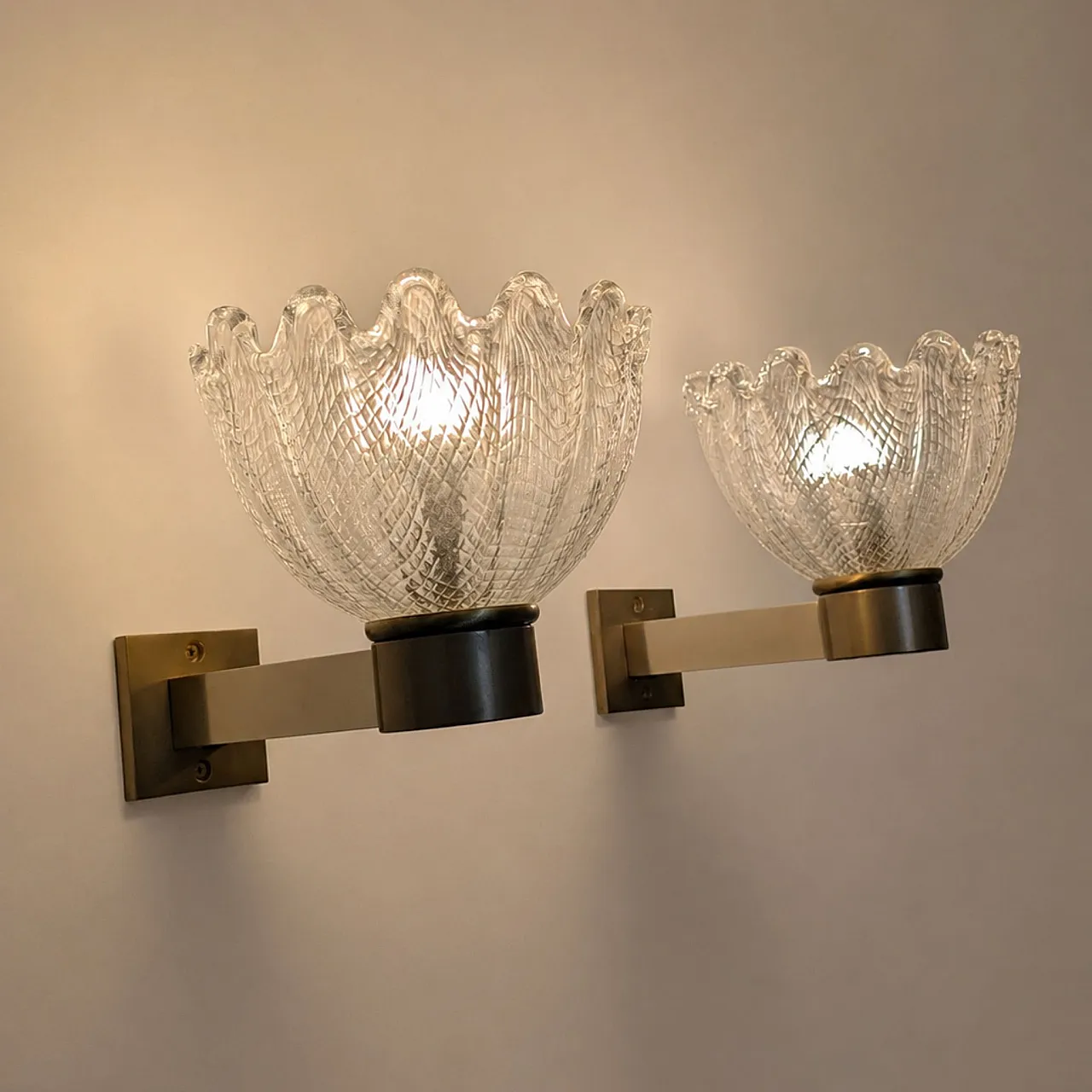 Appliques in brass and Murano glass attributed to Barovier & Toso, 50s 6