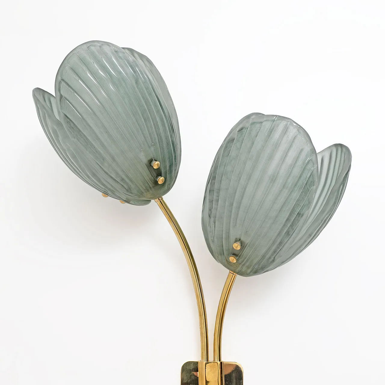 Pair of Tulips Murano glass and brass sconces, 20th century 6