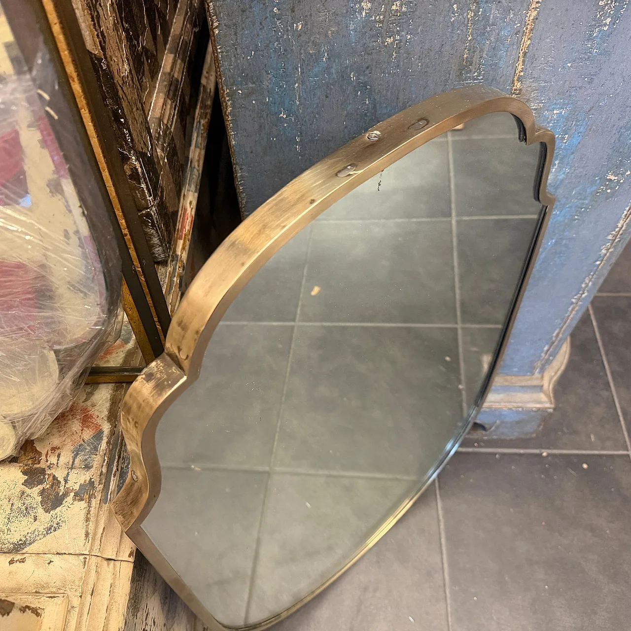 Specchio da parete in ottone massiccio in stile Gio Ponti, anni '50 7