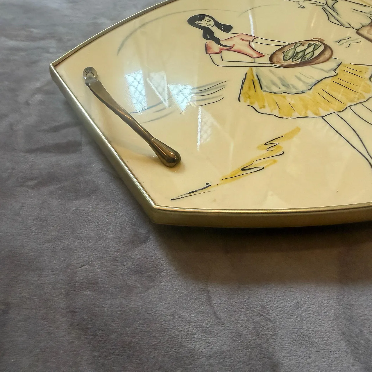 Mid-Century Modern brass and lacquered wood serving tray, 1950s 5