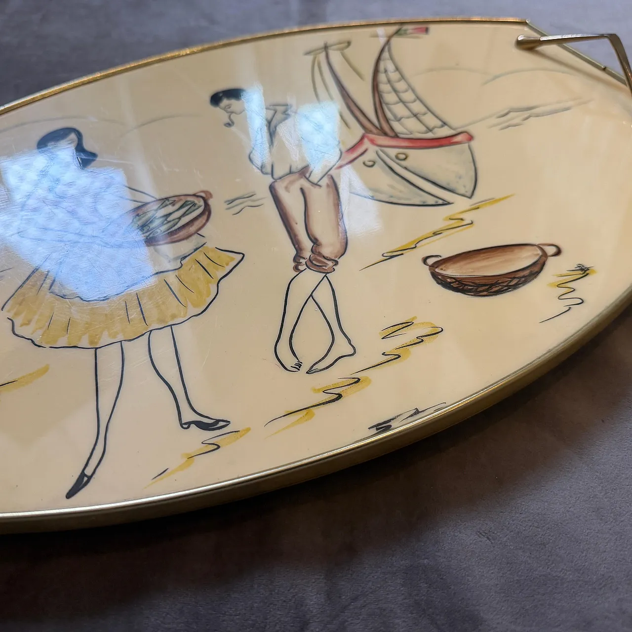 Mid-Century Modern brass and lacquered wood serving tray, 1950s 9