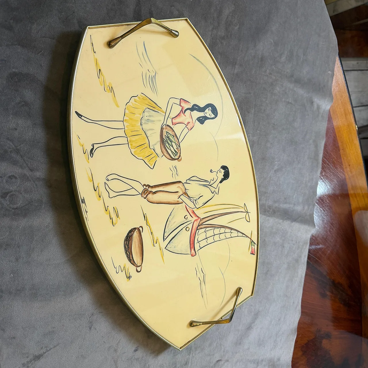Mid-Century Modern brass and lacquered wood serving tray, 1950s 12