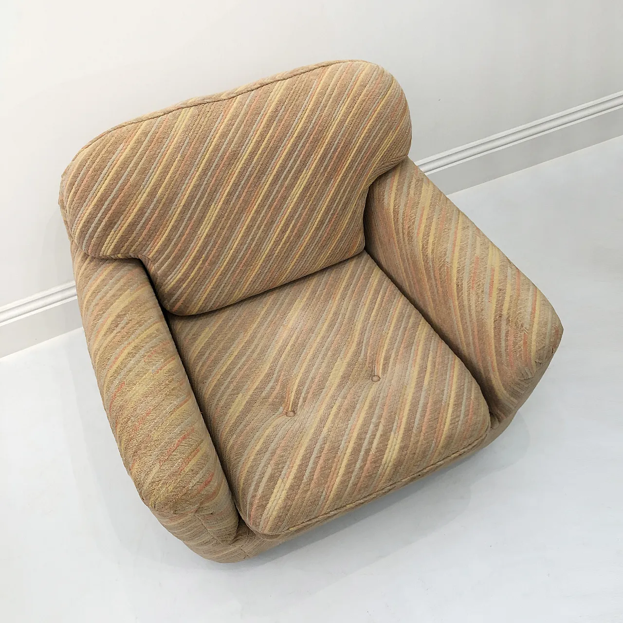 Italian Pastel Armchair by Zorzi, 70s 9