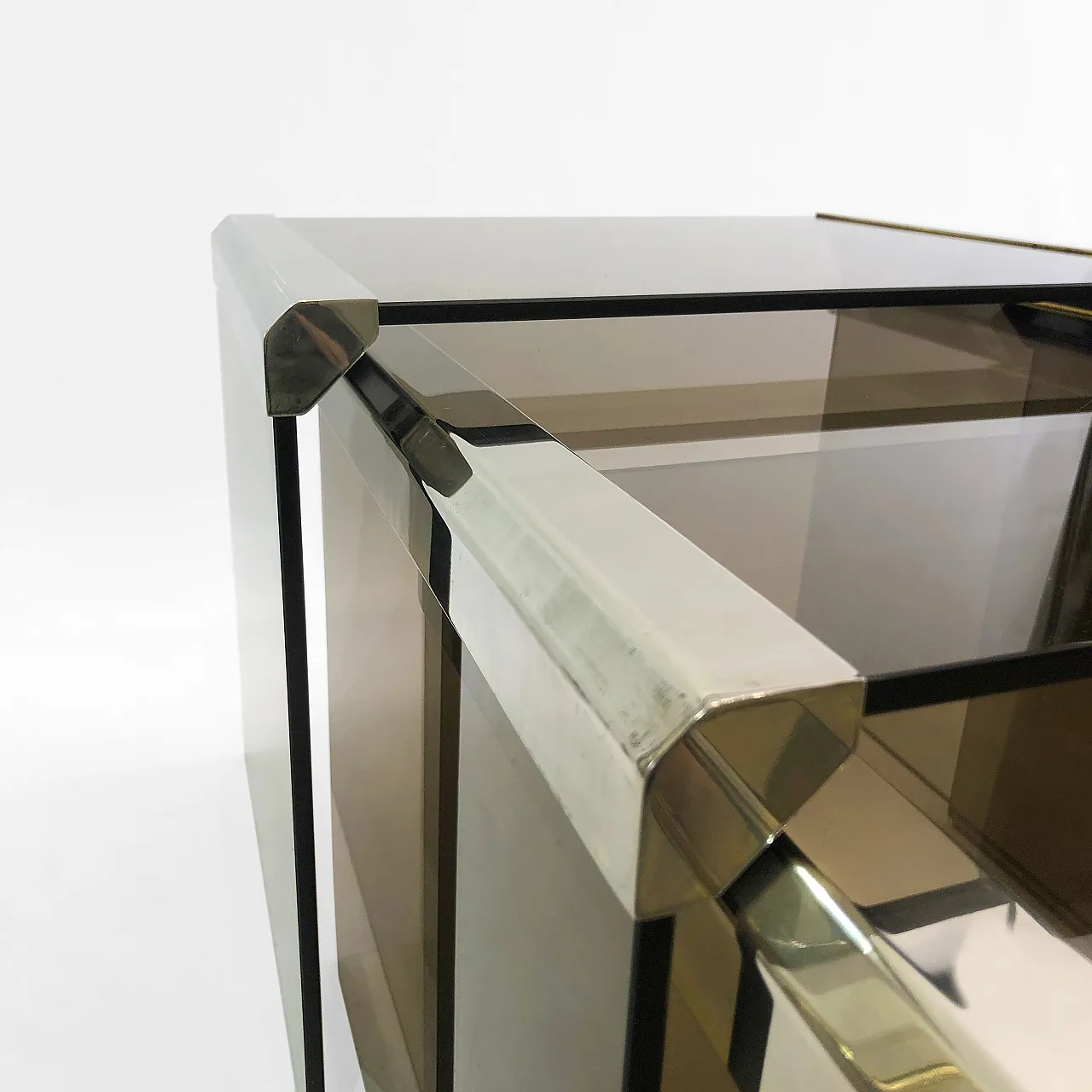 Gallotti & Radice ‘Tris’ T35 Smoked Glass Nesting Tables 14