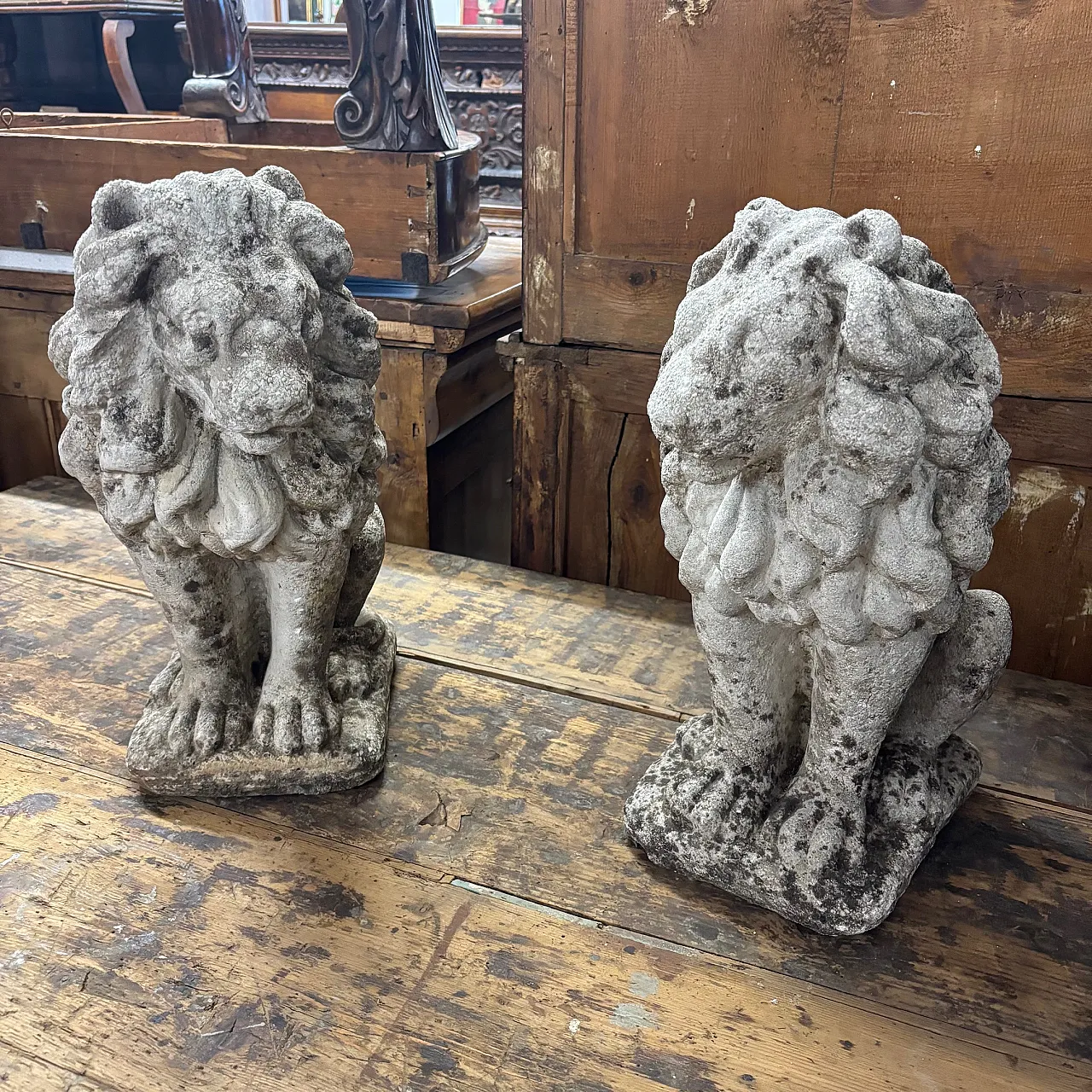 Pair concrete sculptures with lions, 1950s 1