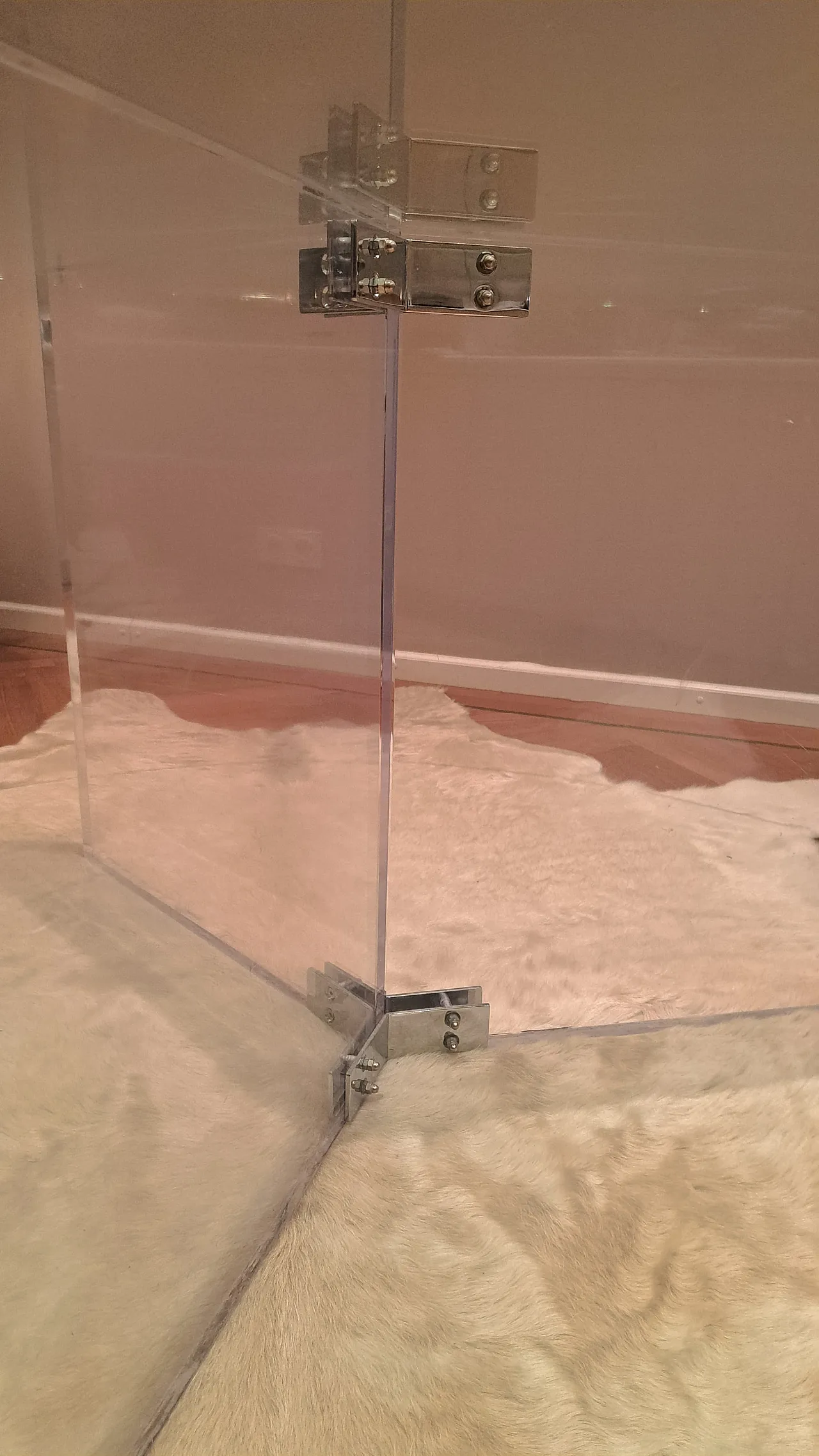 XL Lucite & Glass Round Dining Table 7