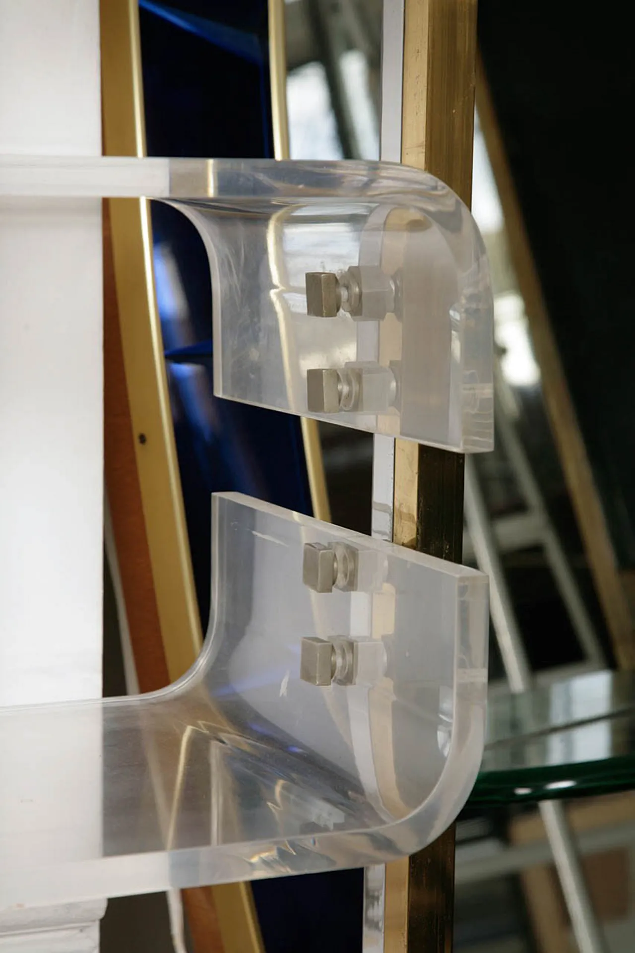 Bookshelf by Romeo Rega Burl Walnut  Brass, Chrome & Lucite, 70s 7