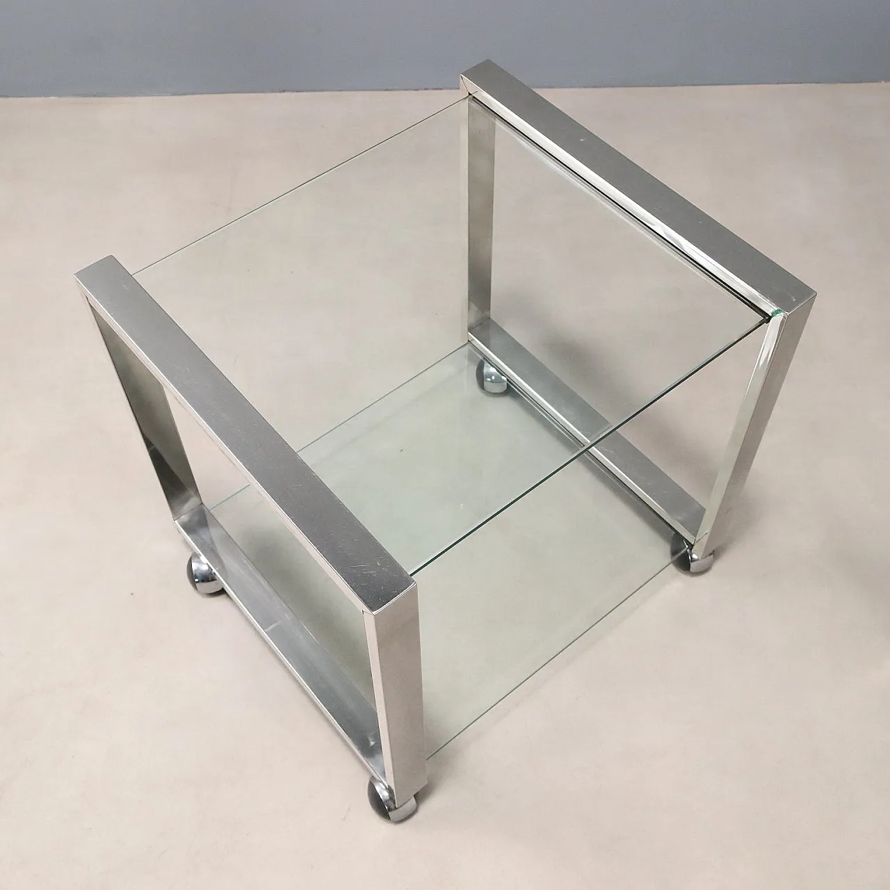 Pair of cart edside tables, 20th century 8