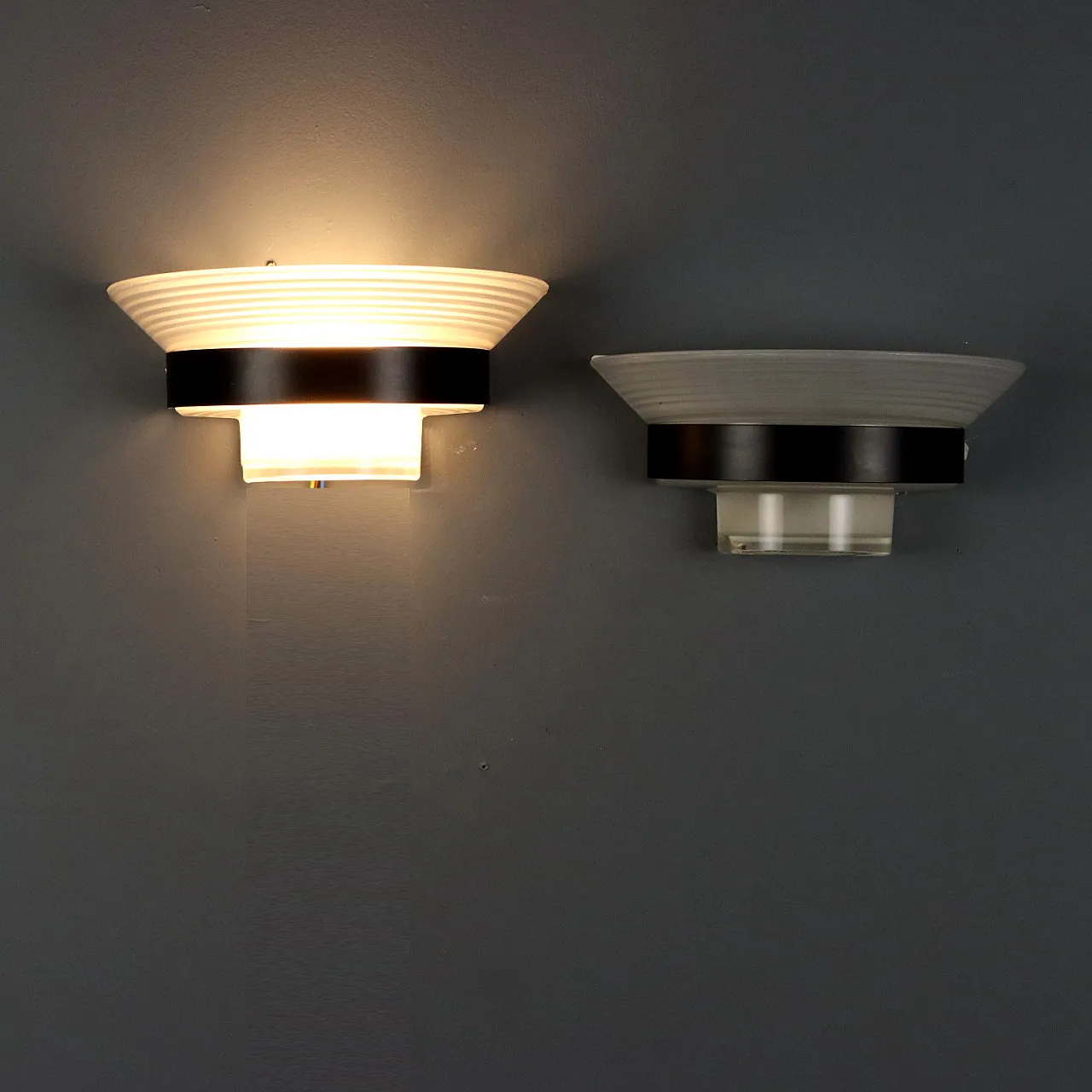 Pair of wall lamps, 1990s 1