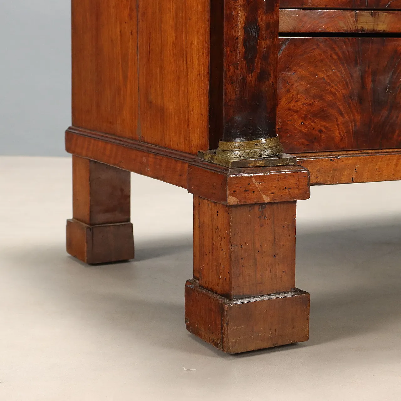 Empire chest of drawers in mahogany feather, 19th century 9