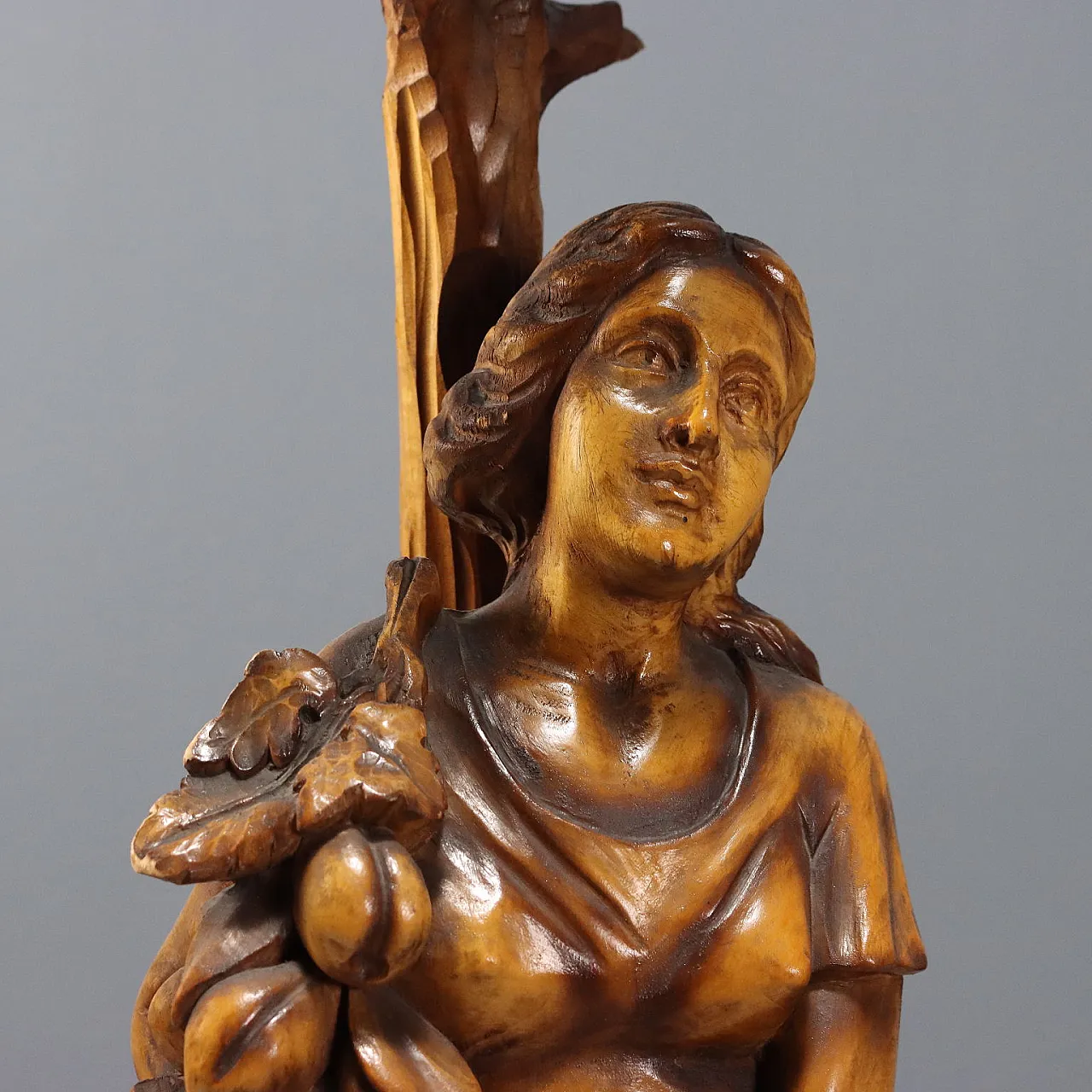 Carved wooden vase holder column, 20th century 3