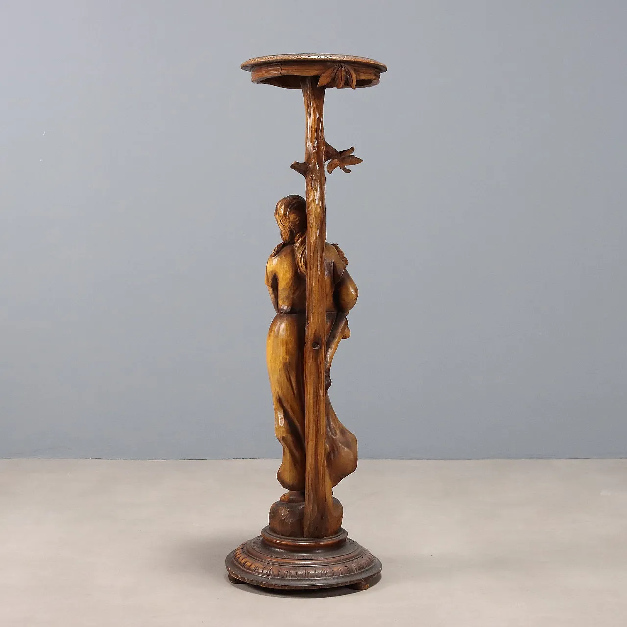 Carved wooden vase holder column, 20th century 10
