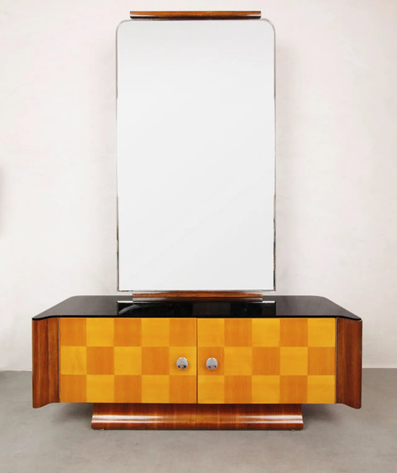 Mirror with cosmetic toilet "Chessboard" 1