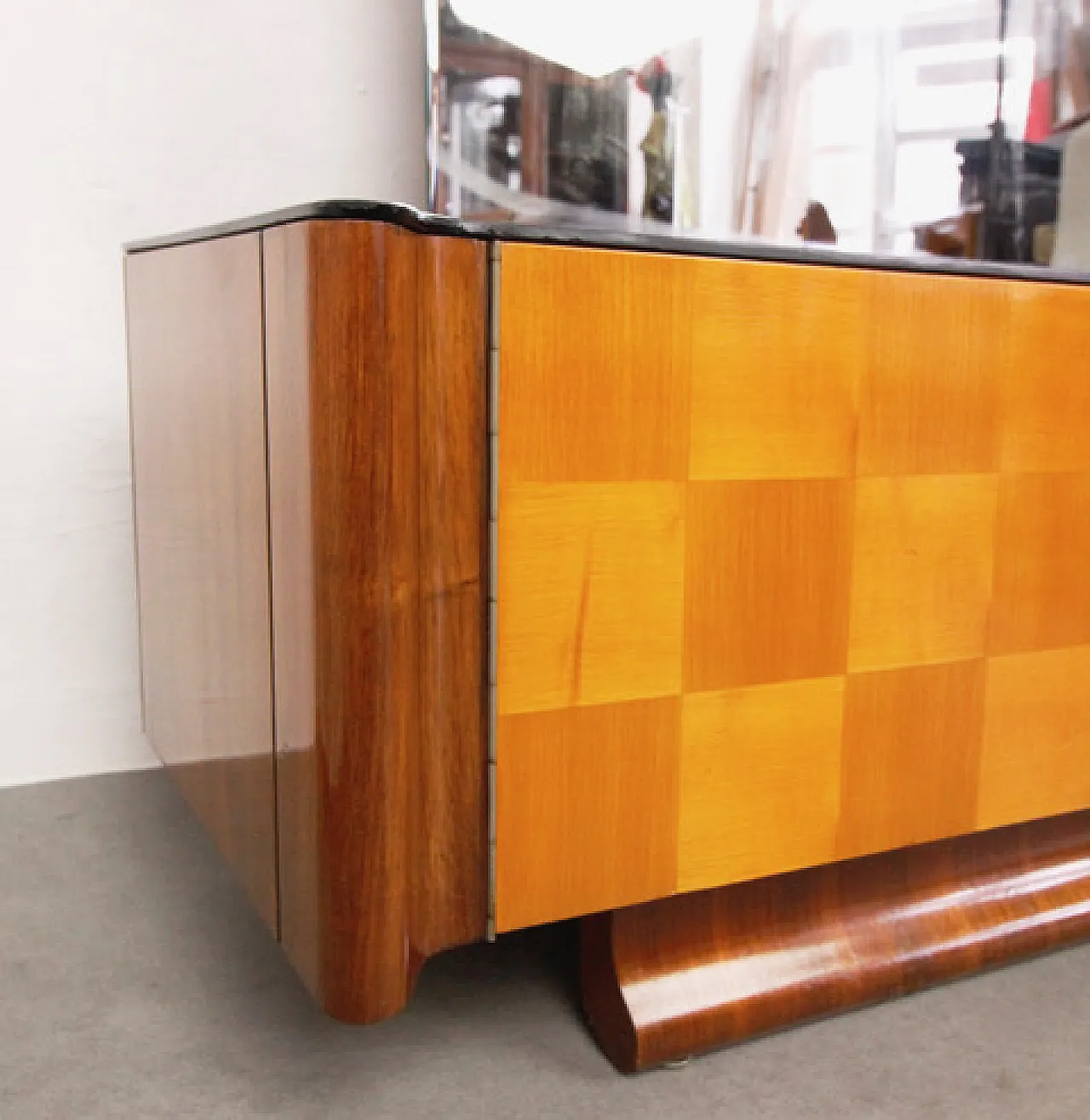 Mirror with cosmetic toilet "Chessboard" 5