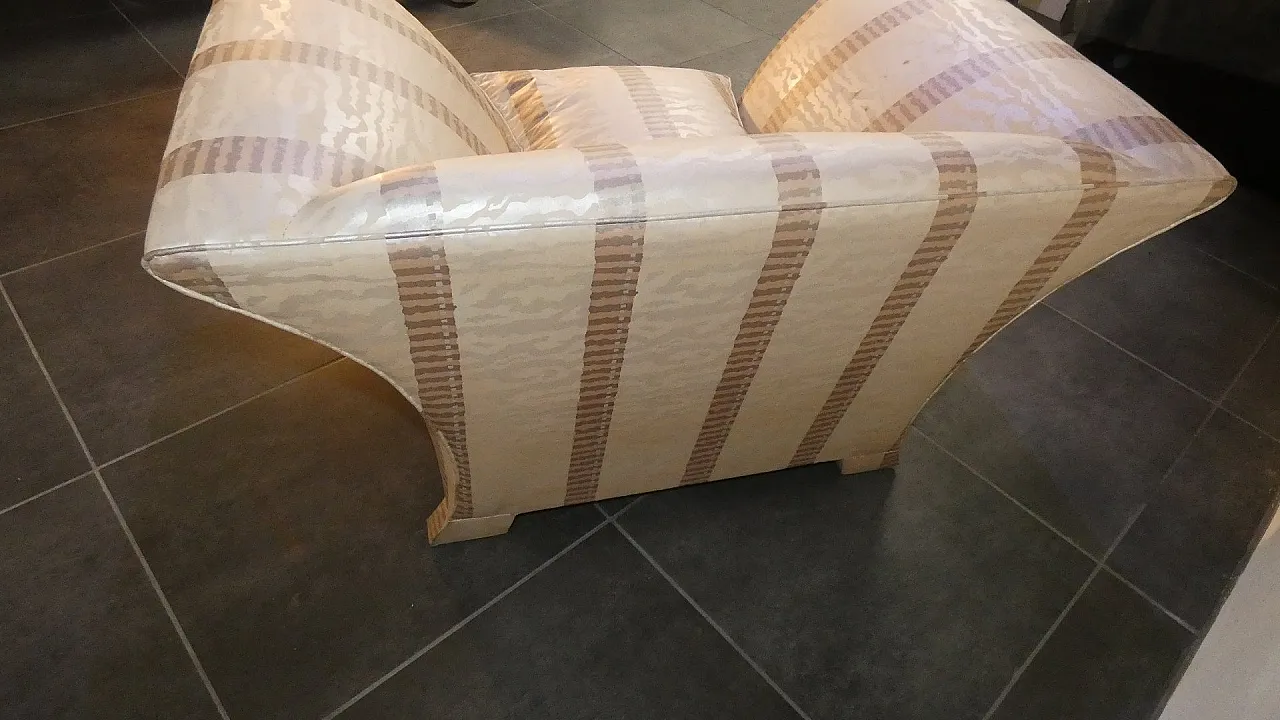Divano e Poltrona stile coloniale con piedi a sciabola, anni '70 25