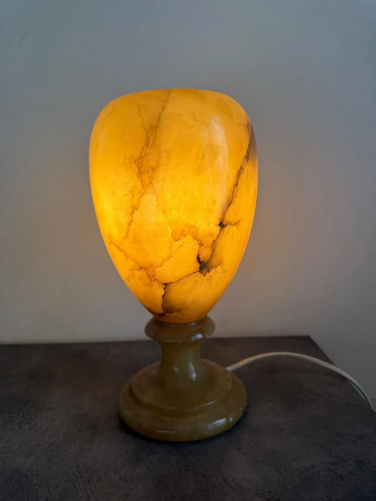 Italian Mid-Century Onyx Table Lamp, 50s 6