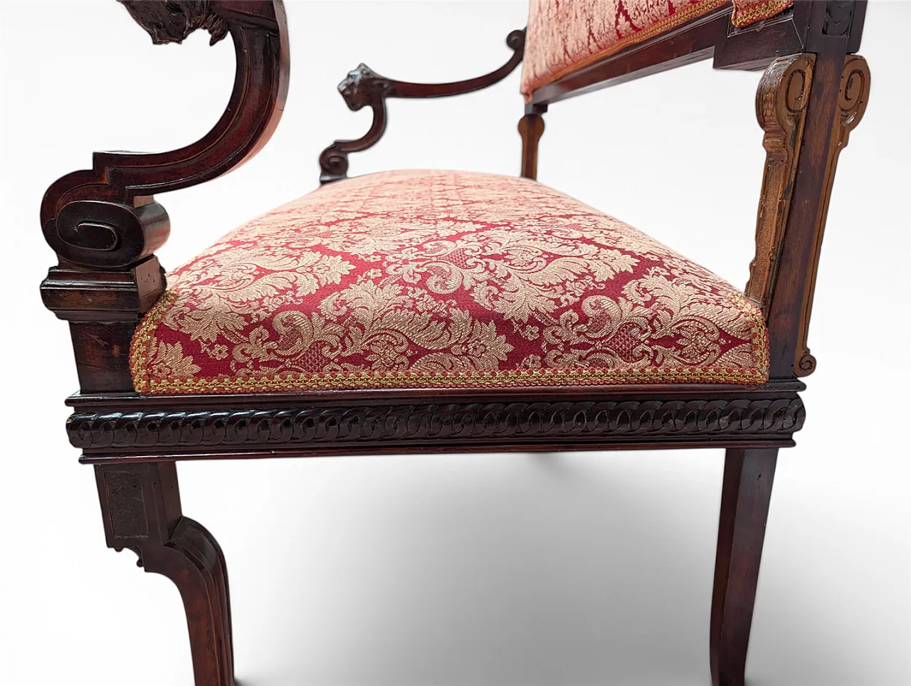 Wooden sofa with lion head armrests and red fabric, 19th century 7