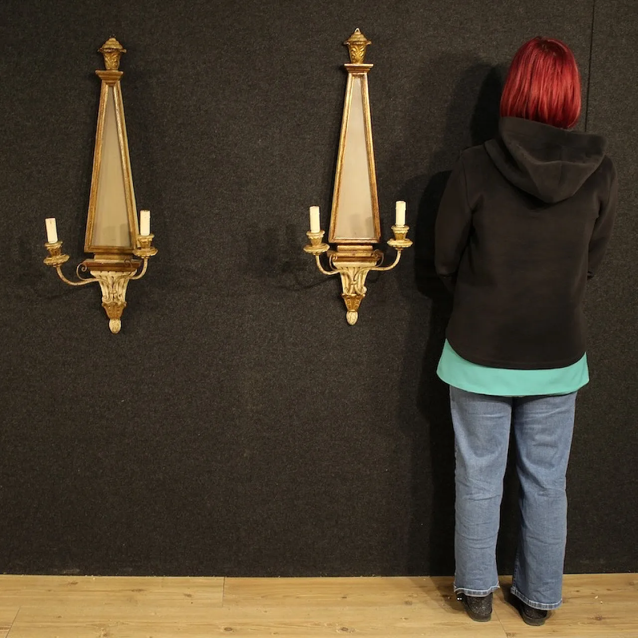 Pair of  Italian Louis XVI style wall lights, 20th century 2
