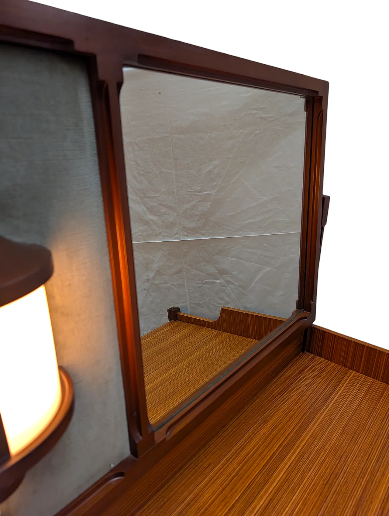 3V dressing table with mirror and integrated lamp, 1950s 7