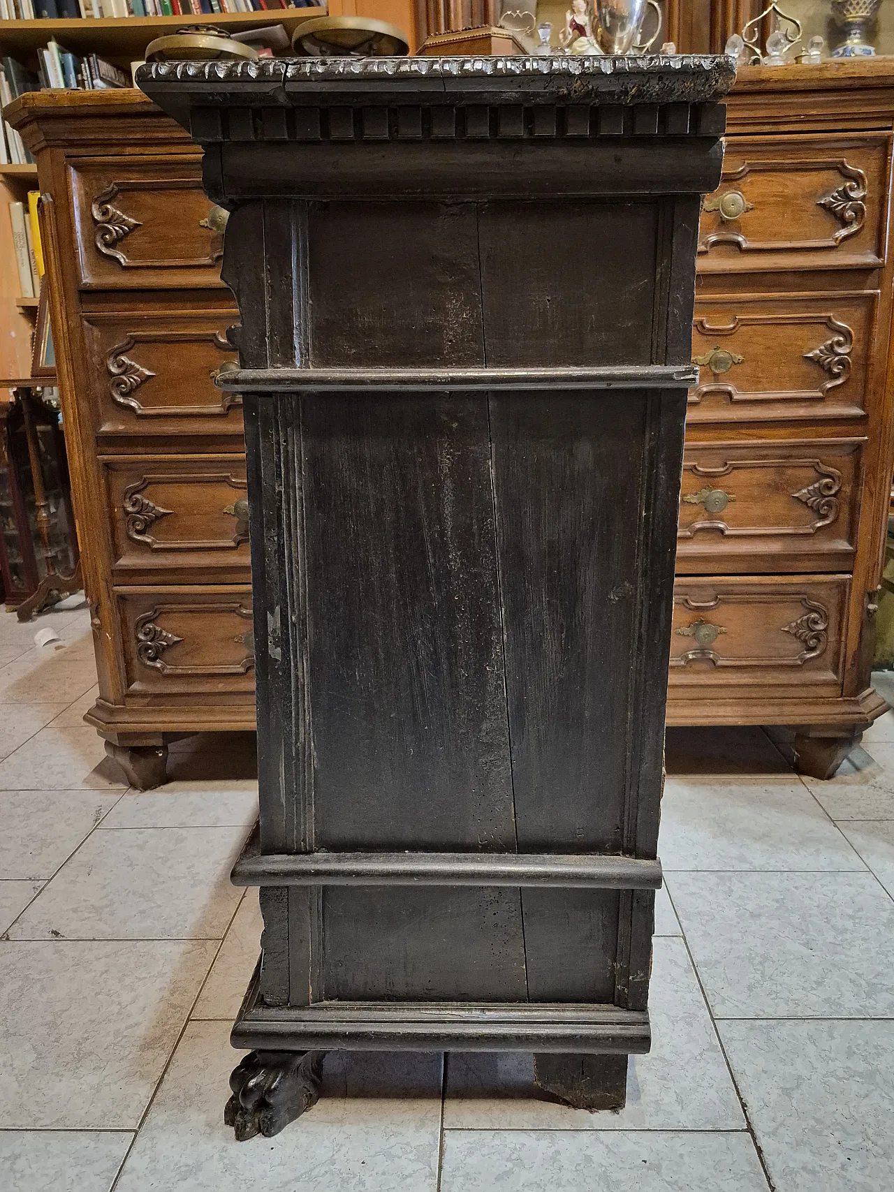 Sideboard in ebonized wood, Lombardy, 19th century 5