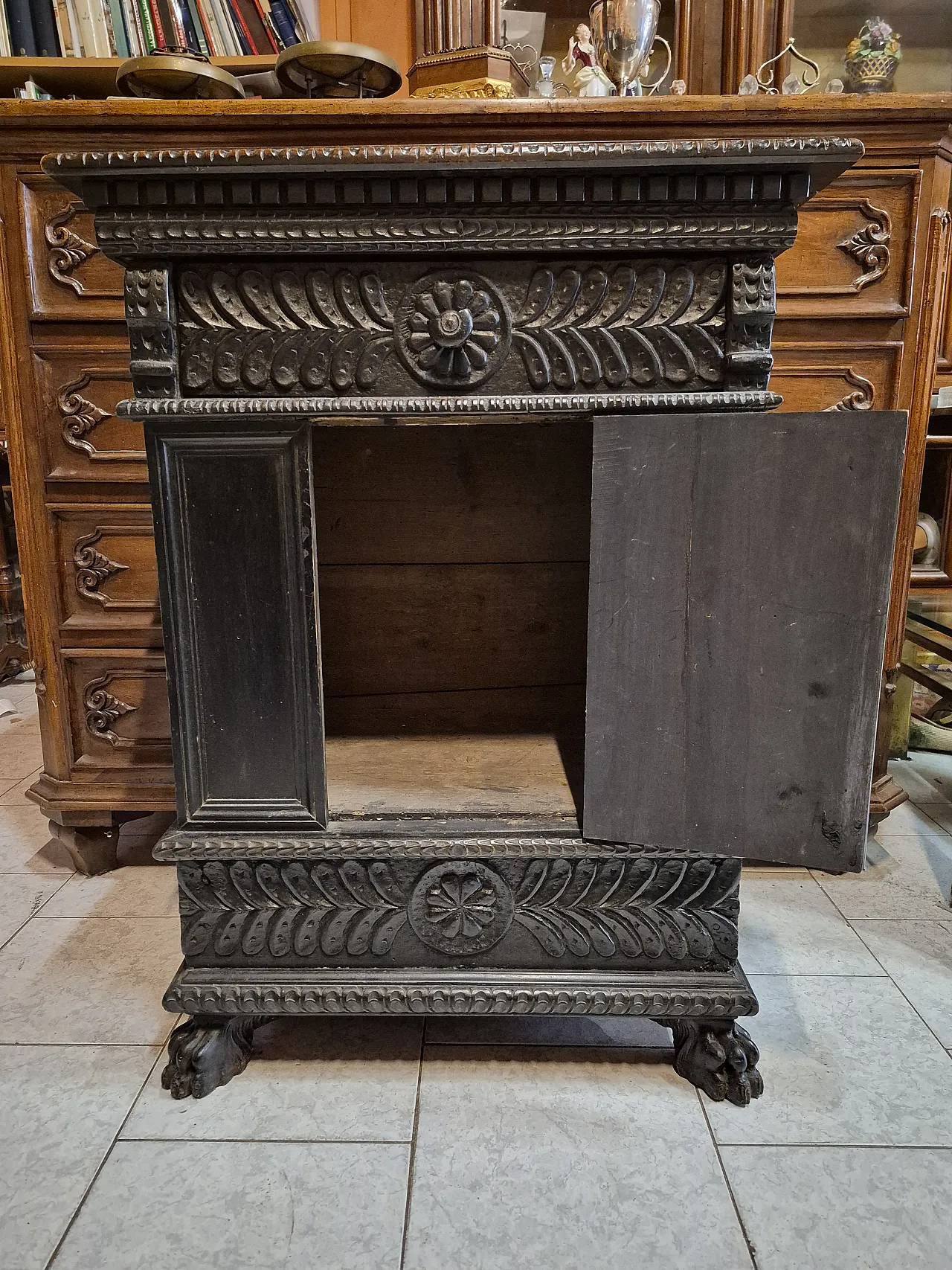 Sideboard in ebonized wood, Lombardy, 19th century 7