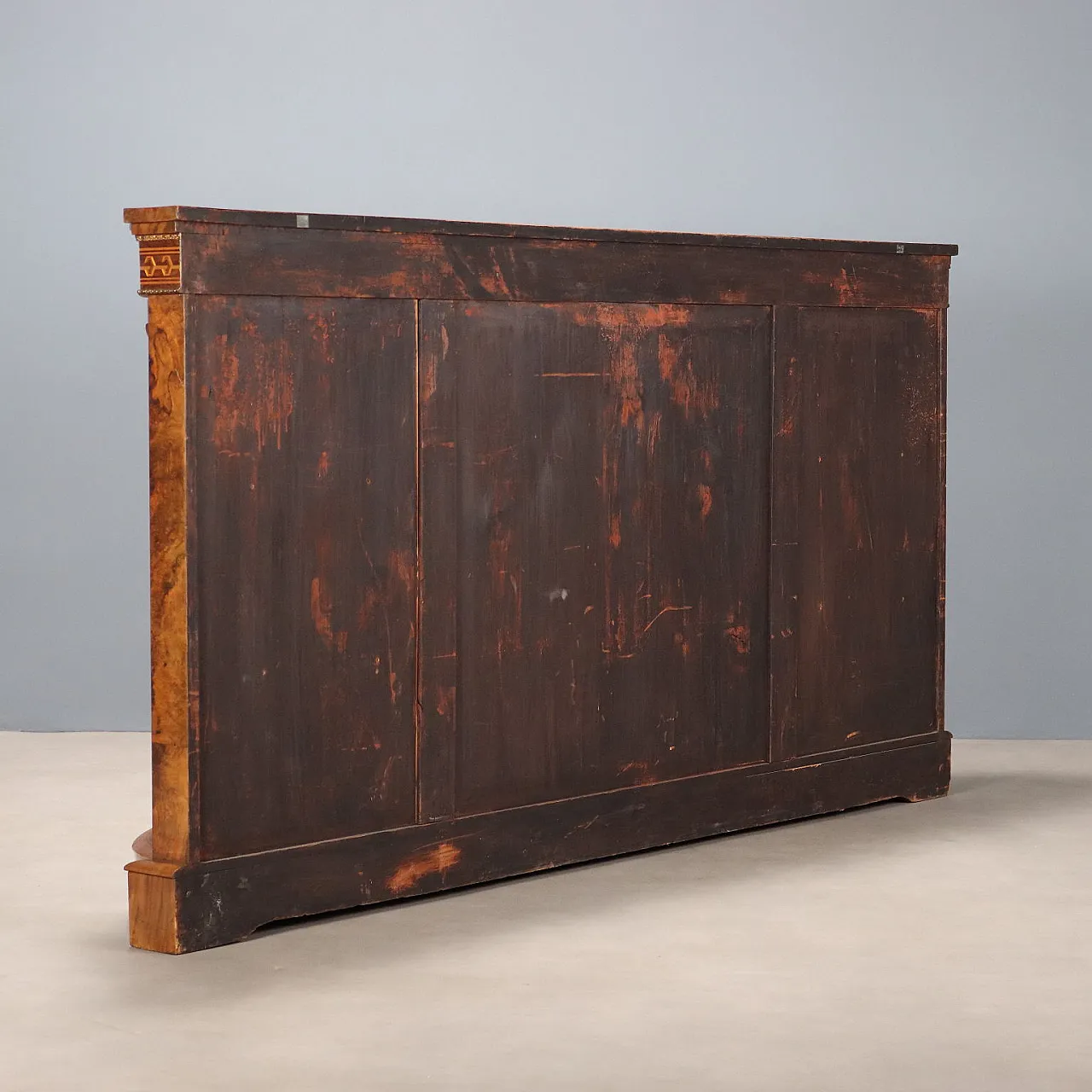 Walnut briar server with threads and inlays, 19th century 10