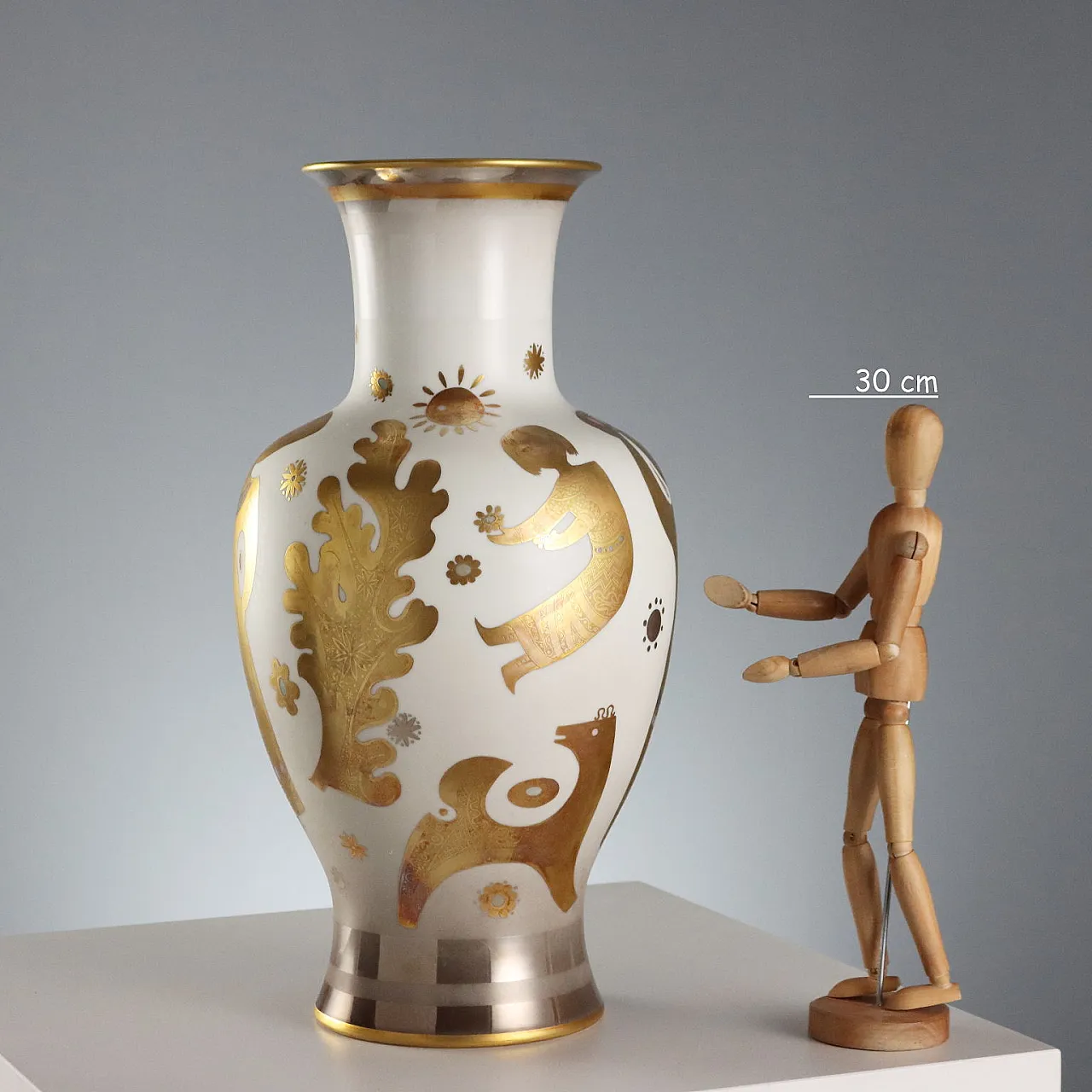 Morbelli Arte porcelain vase, 20th century 2