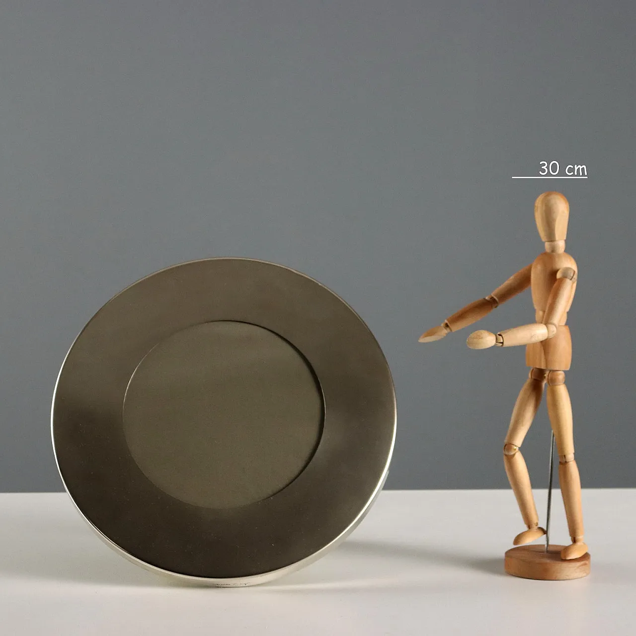 Gabriella Crespi photo holder, 20th century 2
