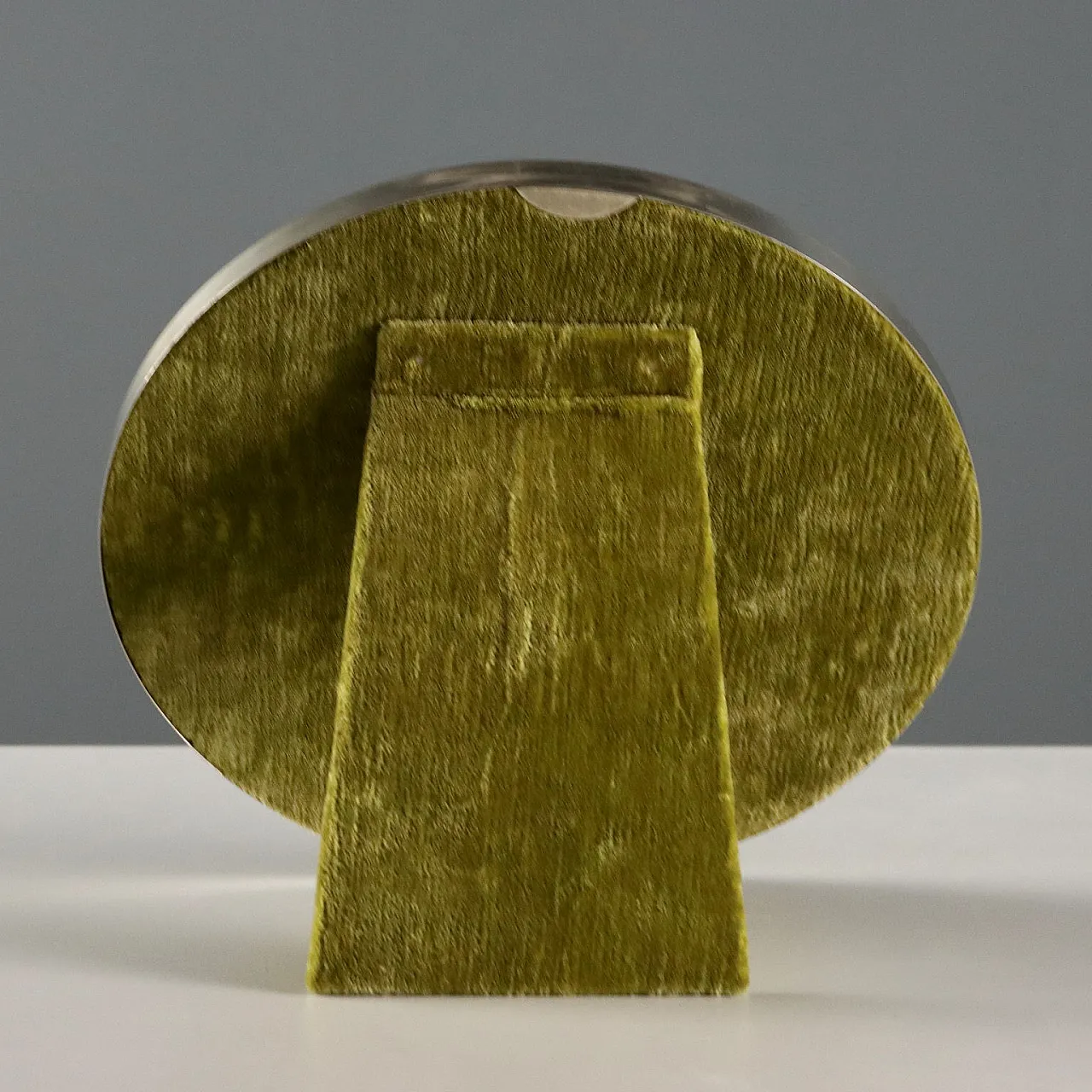 Gabriella Crespi photo holder, 20th century 5
