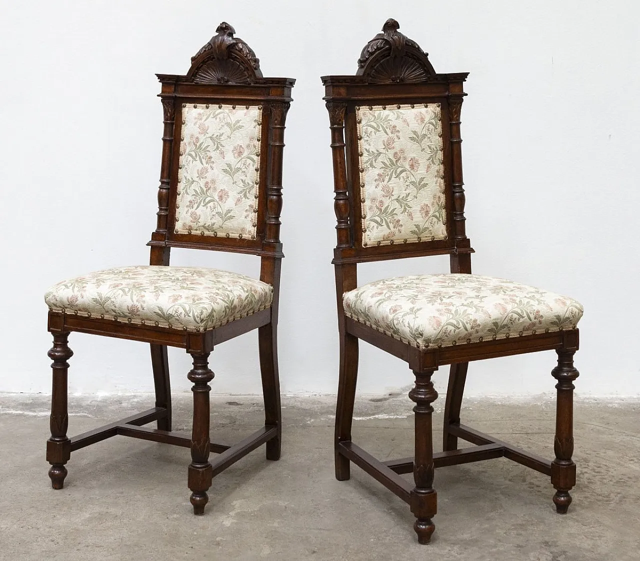 Pair of walnut chairs, late 19th century 11