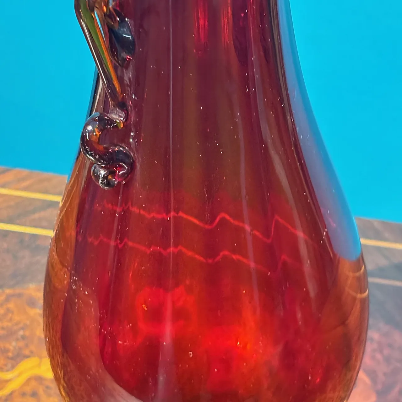 Murano vase Ruby red by Vittorio Zecchin, 1920s 6