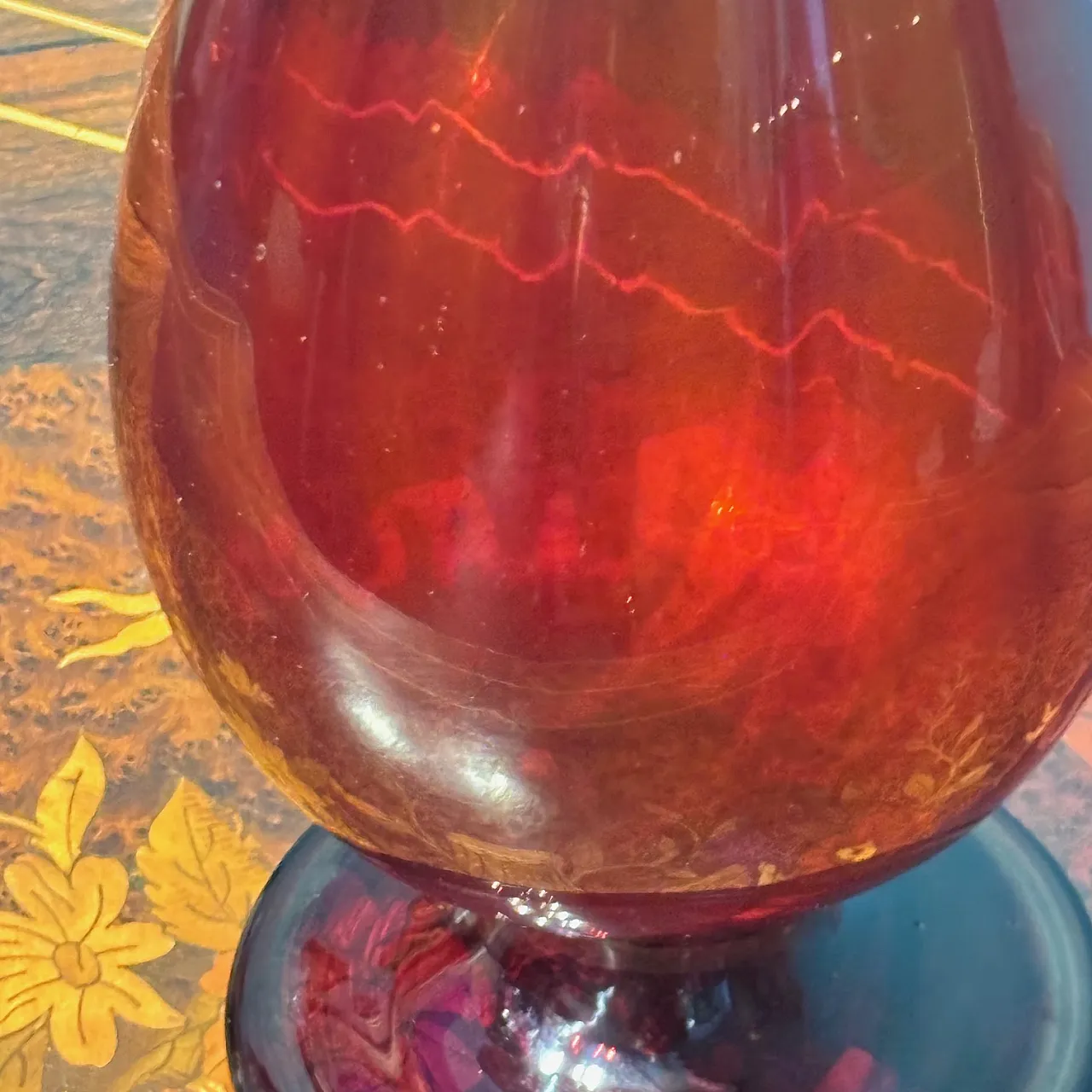 Murano vase Ruby red by Vittorio Zecchin, 1920s 9
