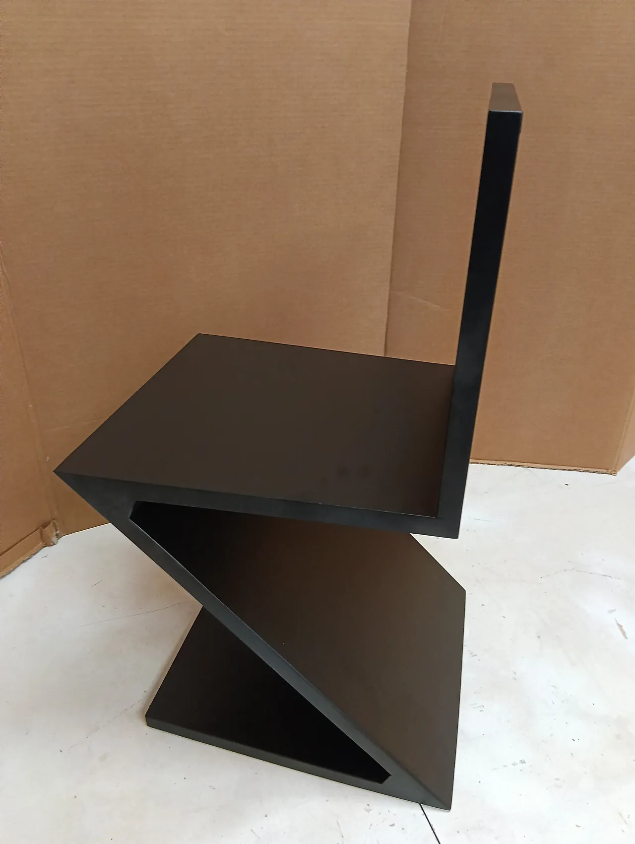 Sedia Zig Zag laccata di Thomas Gerrit Rietveld per Alivar, 2000 137