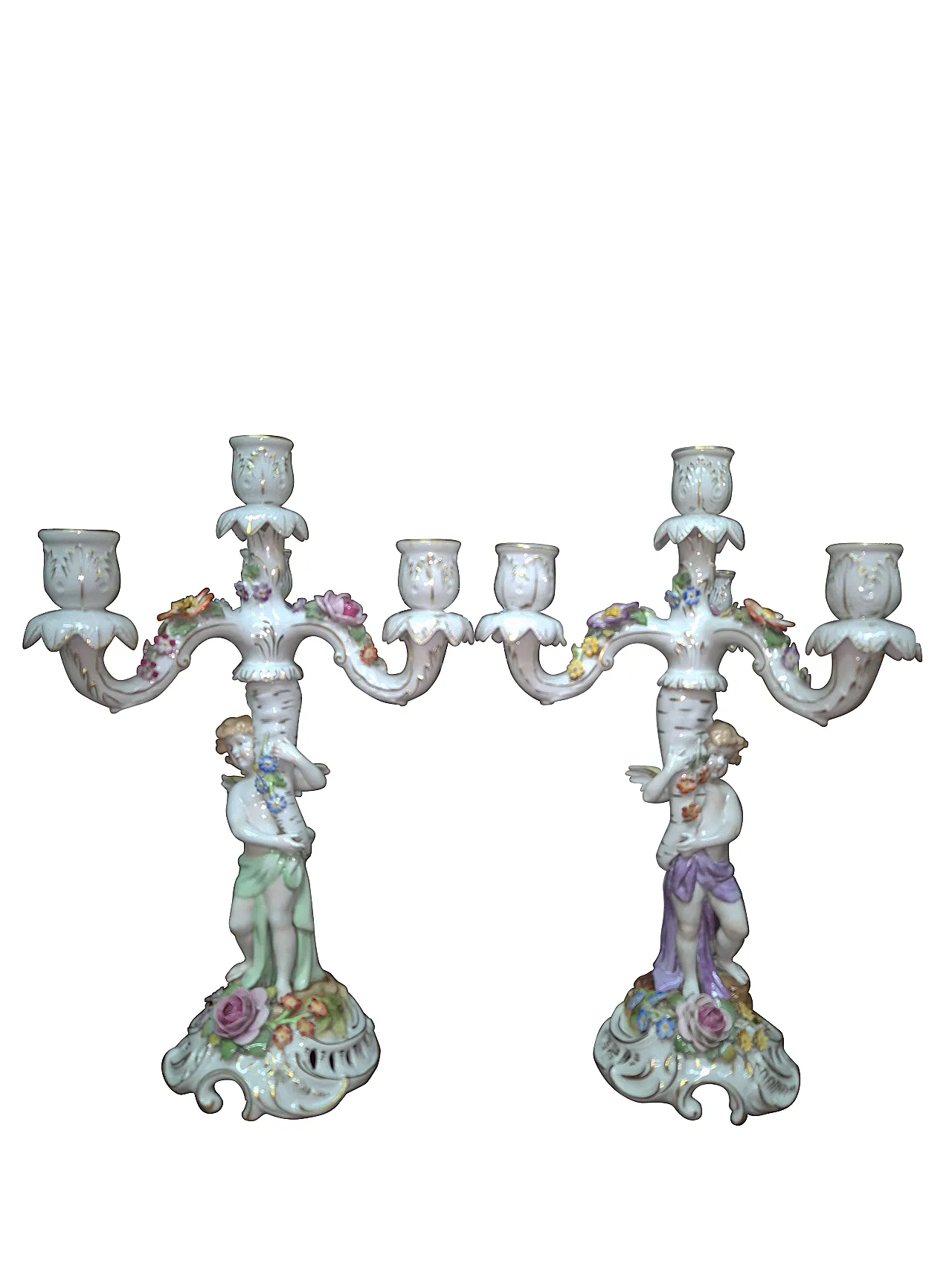 Coppia di candelabri in porcellana Capodimonte, metà secolo XX 1