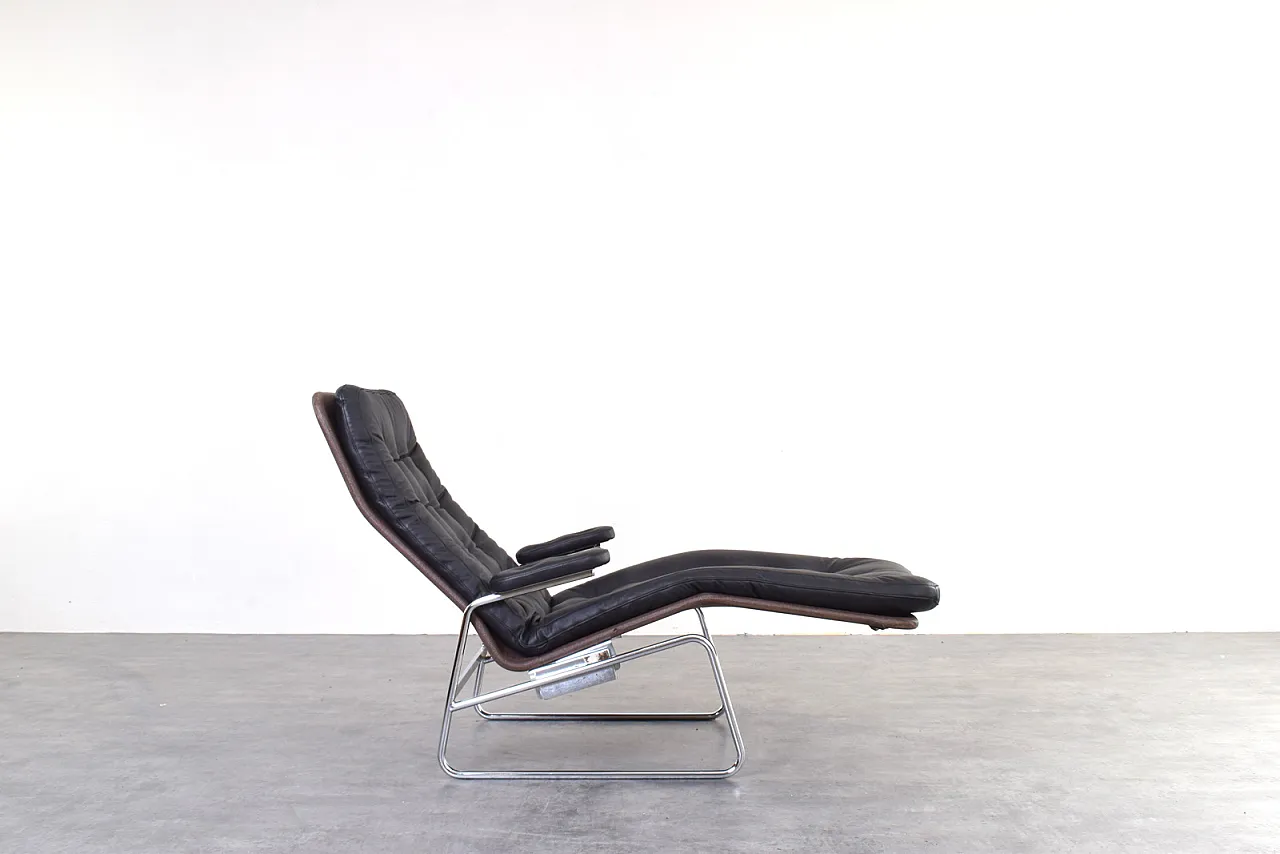 Bauhaus Leather and Chrome Fenix Chaise Lounge by Sam Larsson Dux 4