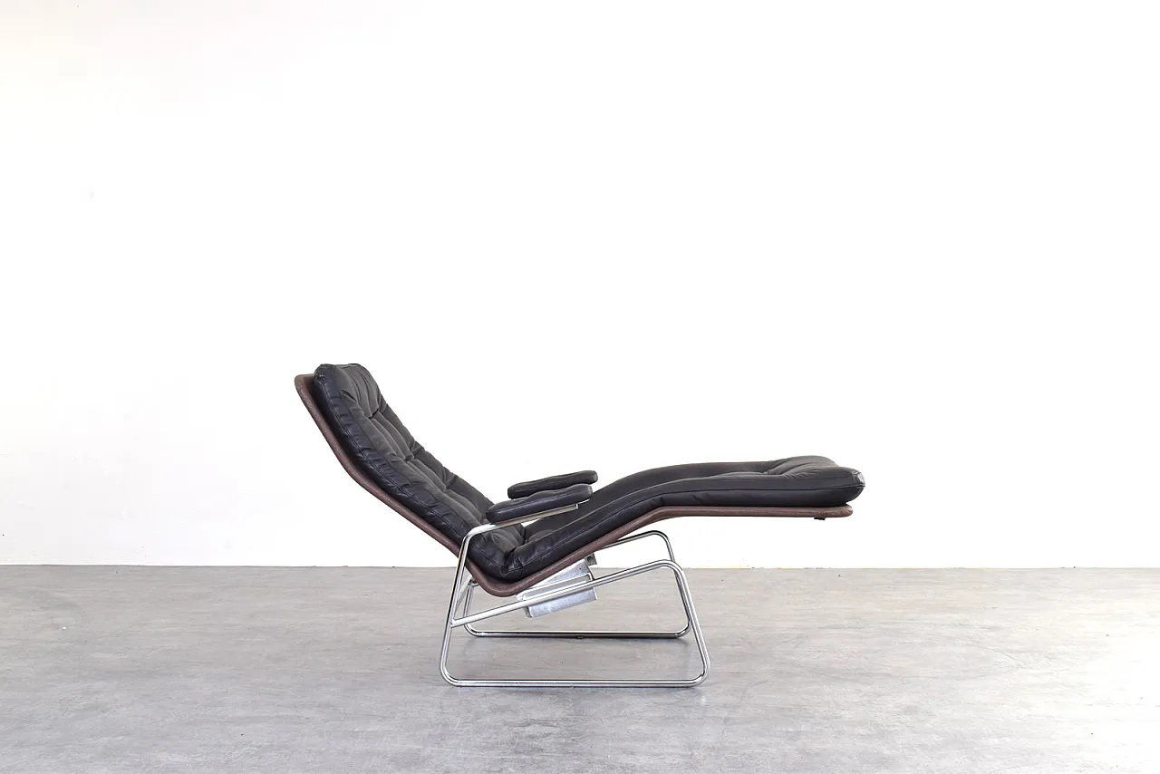 Pair of Bauhaus Fenix Chaise Lounges by Sam Larsson Dux, 70s 7