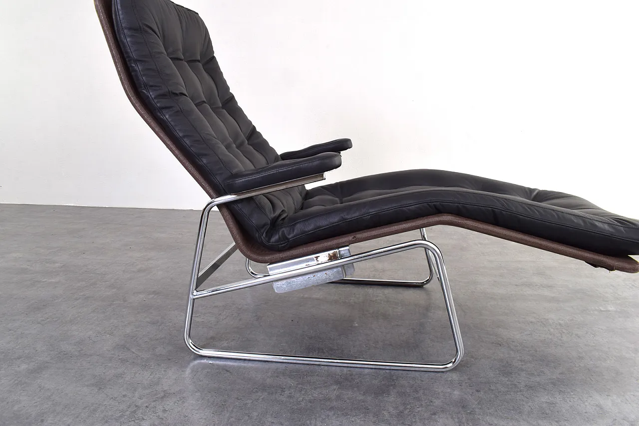Pair of Bauhaus Fenix Chaise Lounges by Sam Larsson Dux, 70s 21